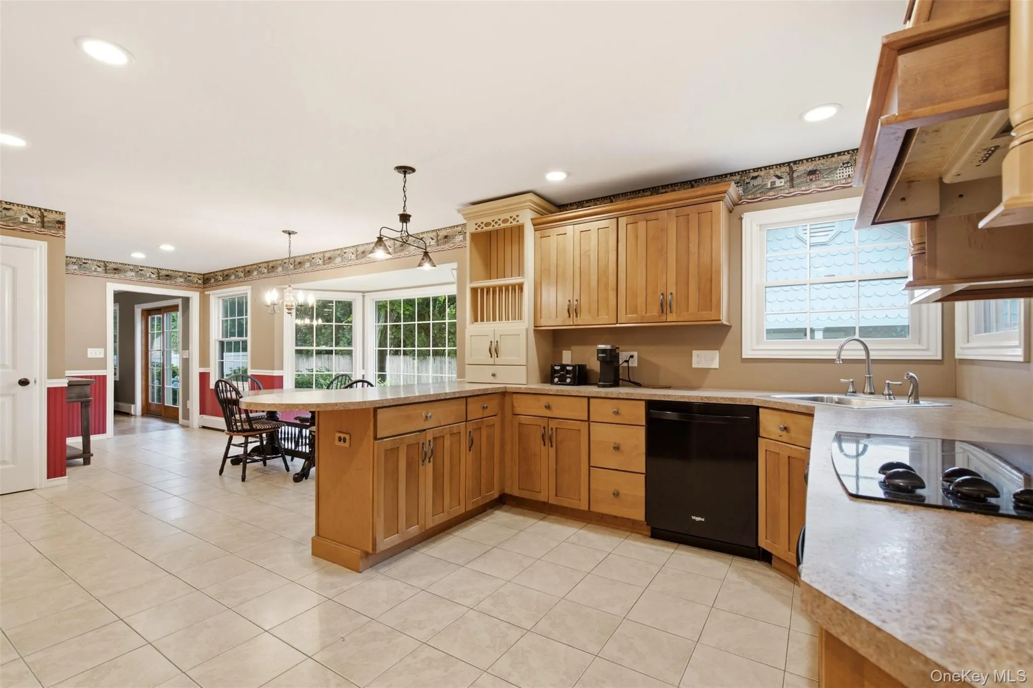and Custom Cabinets and Custom Cabinets