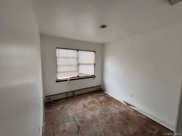 13 Merril Place, Hempstead, NY, 4 Bedrooms Bedrooms, 9 Rooms Rooms,2 BathroomsBathrooms,Residential,For Rent,Merril,0,1024329 13 Merril Place, Hempstead, NY, 4 Bedrooms Bedrooms, 9 Rooms Rooms,2 BathroomsBathrooms,Residential,For Rent,Merril,0,1024329
