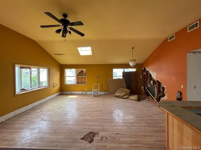 13 Merril Place, Hempstead, NY, 4 Bedrooms Bedrooms, 9 Rooms Rooms,2 BathroomsBathrooms,Residential,For Rent,Merril,0,1024329 13 Merril Place, Hempstead, NY, 4 Bedrooms Bedrooms, 9 Rooms Rooms,2 BathroomsBathrooms,Residential,For Rent,Merril,0,1024329