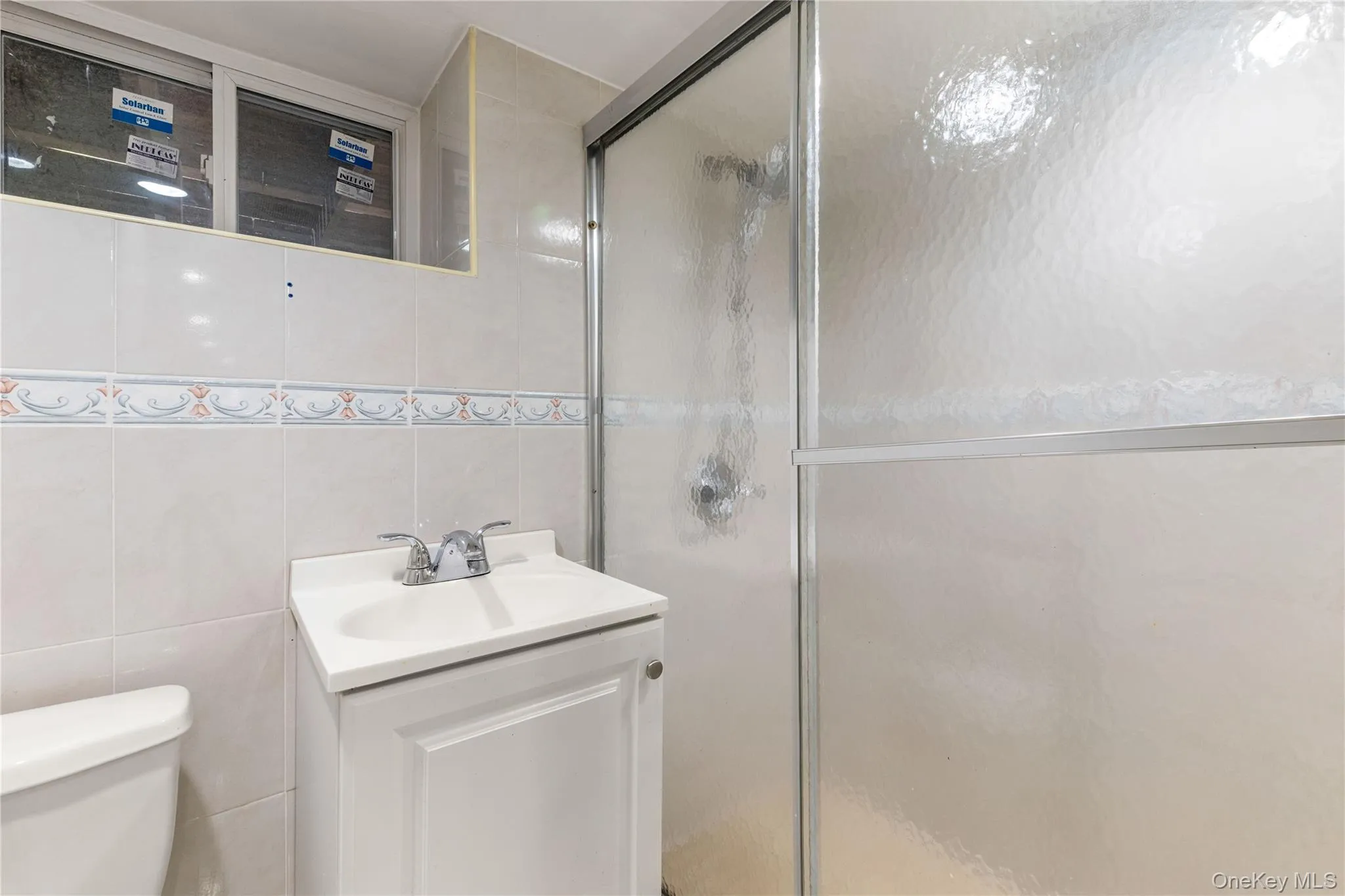 6148 220th Street, New York, NY, 3 Bedrooms Bedrooms, 8 Rooms Rooms,3 BathroomsBathrooms,Residential,For Rent,220th,0,1024330 6148 220th Street, New York, NY, 3 Bedrooms Bedrooms, 8 Rooms Rooms,3 BathroomsBathrooms,Residential,For Rent,220th,0,1024330