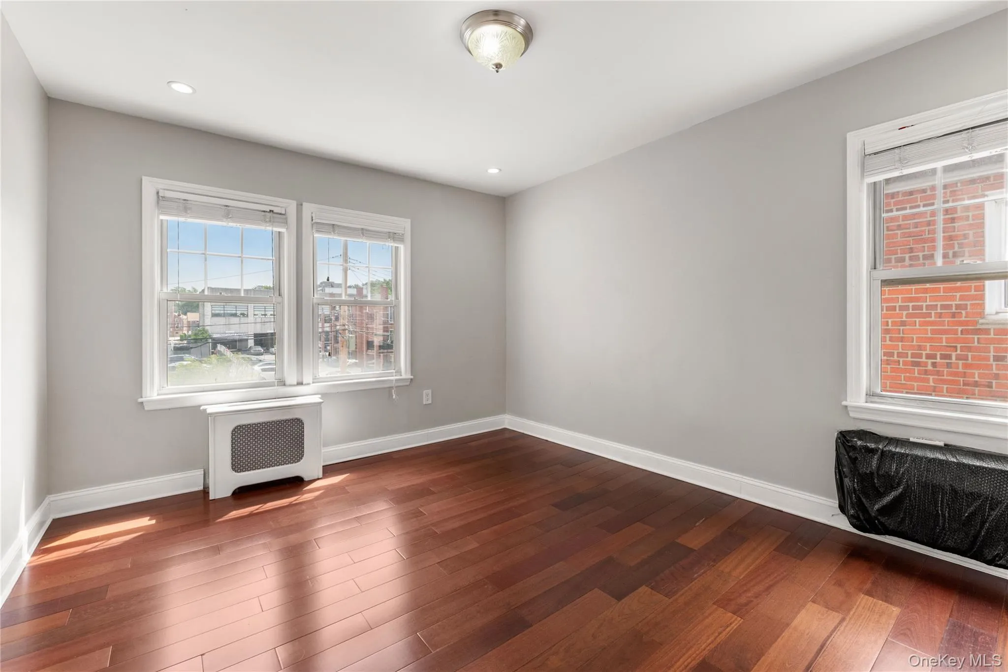 6148 220th Street, New York, NY, 3 Bedrooms Bedrooms, 8 Rooms Rooms,3 BathroomsBathrooms,Residential,For Rent,220th,0,1024330 6148 220th Street, New York, NY, 3 Bedrooms Bedrooms, 8 Rooms Rooms,3 BathroomsBathrooms,Residential,For Rent,220th,0,1024330