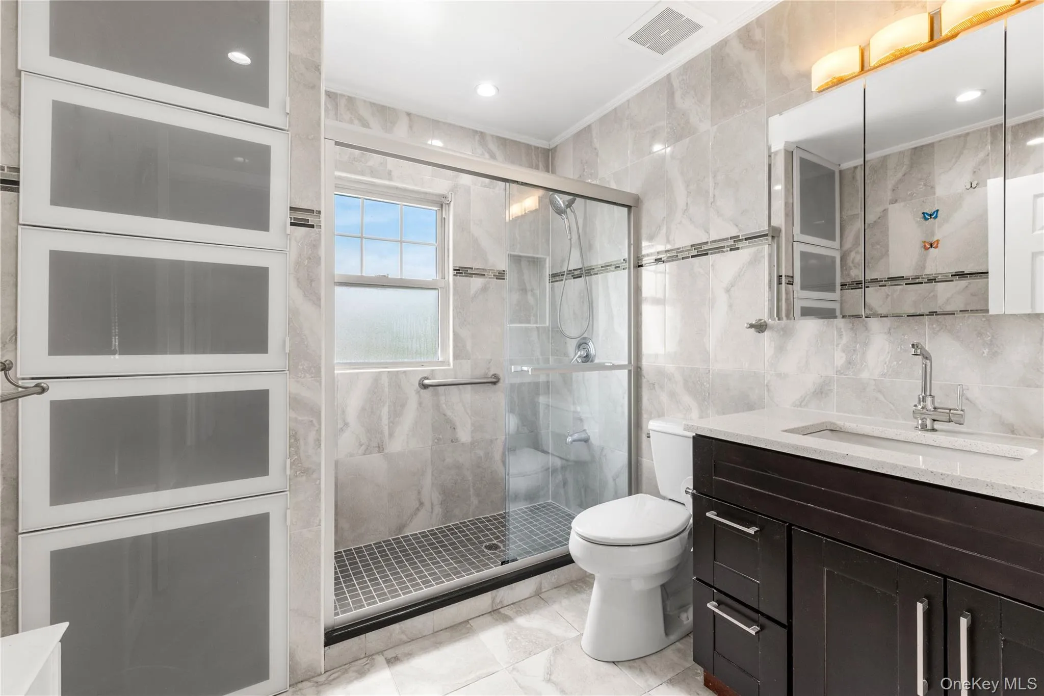 6148 220th Street, New York, NY, 3 Bedrooms Bedrooms, 8 Rooms Rooms,3 BathroomsBathrooms,Residential,For Rent,220th,0,1024330 6148 220th Street, New York, NY, 3 Bedrooms Bedrooms, 8 Rooms Rooms,3 BathroomsBathrooms,Residential,For Rent,220th,0,1024330