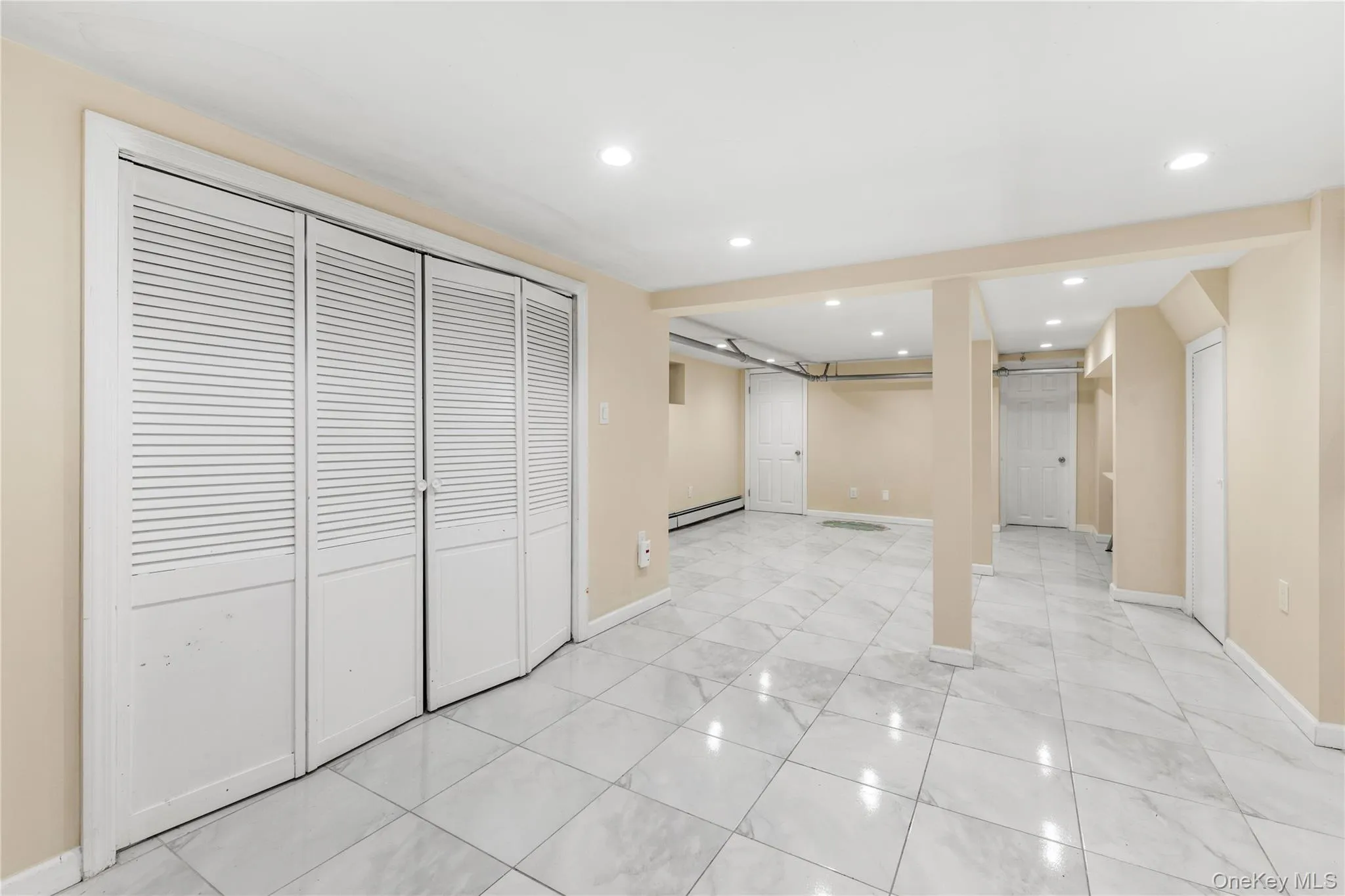 6148 220th Street, New York, NY, 3 Bedrooms Bedrooms, 8 Rooms Rooms,3 BathroomsBathrooms,Residential,For Rent,220th,0,1024330 6148 220th Street, New York, NY, 3 Bedrooms Bedrooms, 8 Rooms Rooms,3 BathroomsBathrooms,Residential,For Rent,220th,0,1024330
