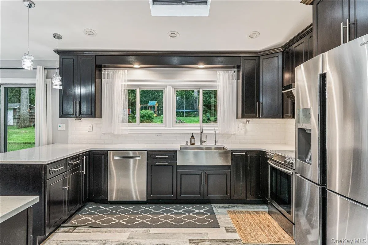 6 Cherry Lane, Oyster Bay, NY, 4 Bedrooms Bedrooms, 8 Rooms Rooms,3 BathroomsBathrooms,Residential,For Rent,Cherry,0,1024332 6 Cherry Lane, Oyster Bay, NY, 4 Bedrooms Bedrooms, 8 Rooms Rooms,3 BathroomsBathrooms,Residential,For Rent,Cherry,0,1024332