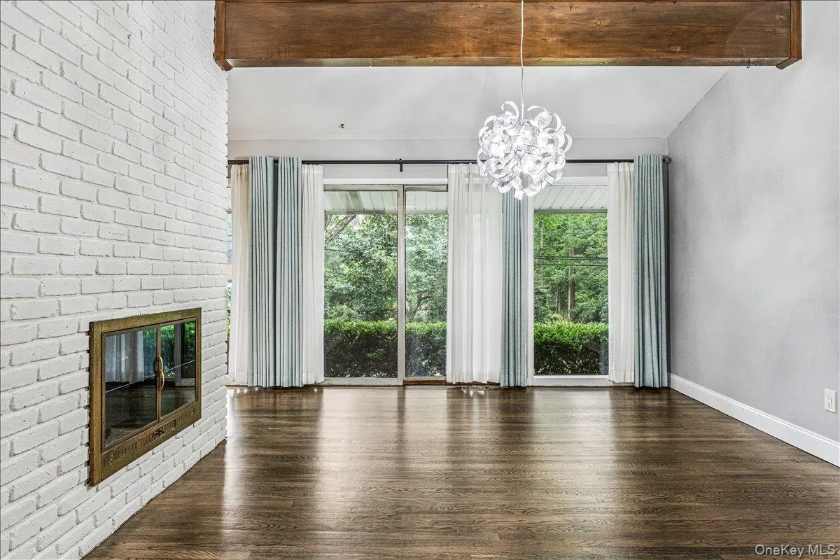 6 Cherry Lane, Oyster Bay, NY, 4 Bedrooms Bedrooms, 8 Rooms Rooms,3 BathroomsBathrooms,Residential,For Rent,Cherry,0,1024332 6 Cherry Lane, Oyster Bay, NY, 4 Bedrooms Bedrooms, 8 Rooms Rooms,3 BathroomsBathrooms,Residential,For Rent,Cherry,0,1024332