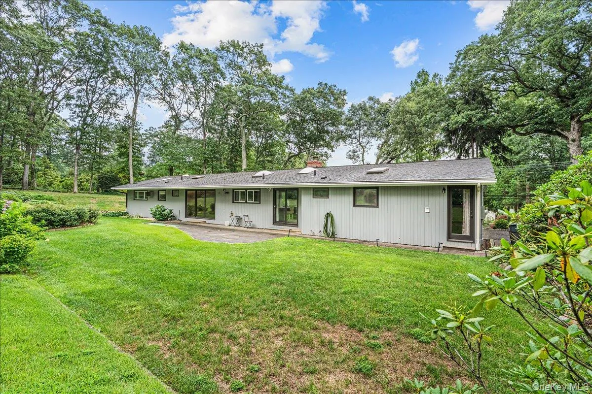 6 Cherry Lane, Oyster Bay, NY, 4 Bedrooms Bedrooms, 8 Rooms Rooms,3 BathroomsBathrooms,Residential,For Rent,Cherry,0,1024332 6 Cherry Lane, Oyster Bay, NY, 4 Bedrooms Bedrooms, 8 Rooms Rooms,3 BathroomsBathrooms,Residential,For Rent,Cherry,0,1024332