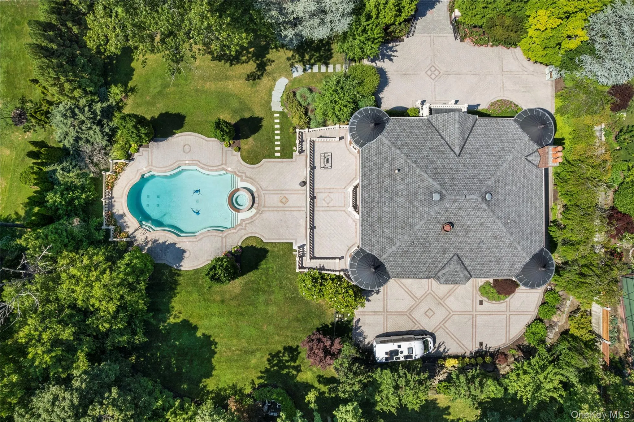 28 Whitney Circle, Glen Cove, NY, 4 Bedrooms Bedrooms, 11 Rooms Rooms,4 BathroomsBathrooms,Residential,For Rent,Whitney,0,1024341 28 Whitney Circle, Glen Cove, NY, 4 Bedrooms Bedrooms, 11 Rooms Rooms,4 BathroomsBathrooms,Residential,For Rent,Whitney,0,1024341