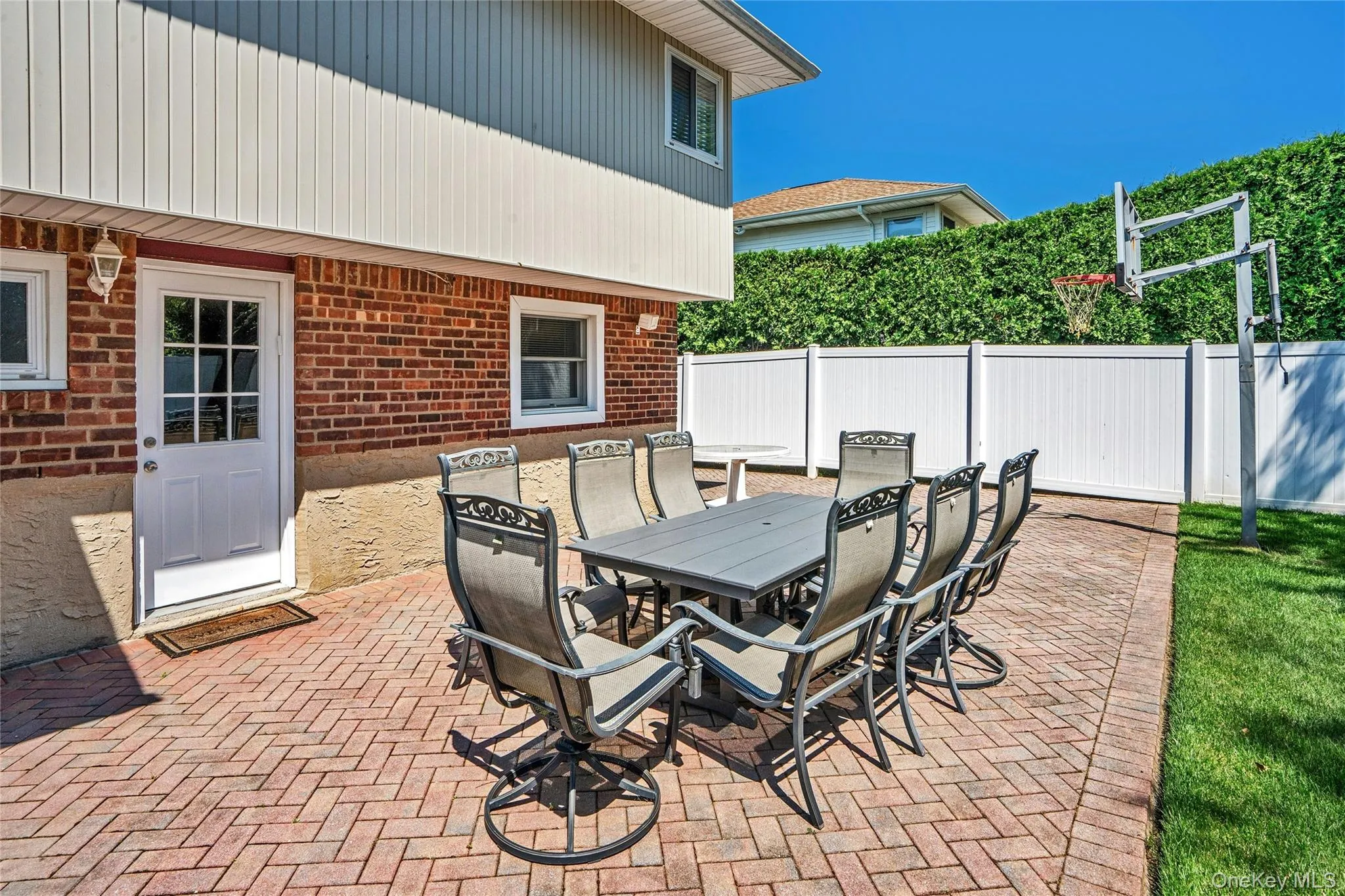 109 Plymouth Road, Oyster Bay, NY, 4 Bedrooms Bedrooms, 8 Rooms Rooms,2 BathroomsBathrooms,Residential,For Rent,Plymouth,0,1024342 109 Plymouth Road, Oyster Bay, NY, 4 Bedrooms Bedrooms, 8 Rooms Rooms,2 BathroomsBathrooms,Residential,For Rent,Plymouth,0,1024342