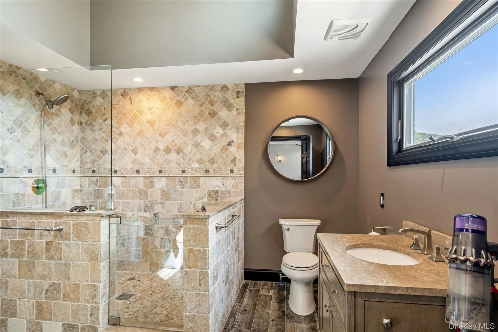 21 Princess, Islip, NY, 3 Bedrooms Bedrooms, 8 Rooms Rooms,3 BathroomsBathrooms,Residential,For Rent,Princess,0,1024343 21 Princess, Islip, NY, 3 Bedrooms Bedrooms, 8 Rooms Rooms,3 BathroomsBathrooms,Residential,For Rent,Princess,0,1024343
