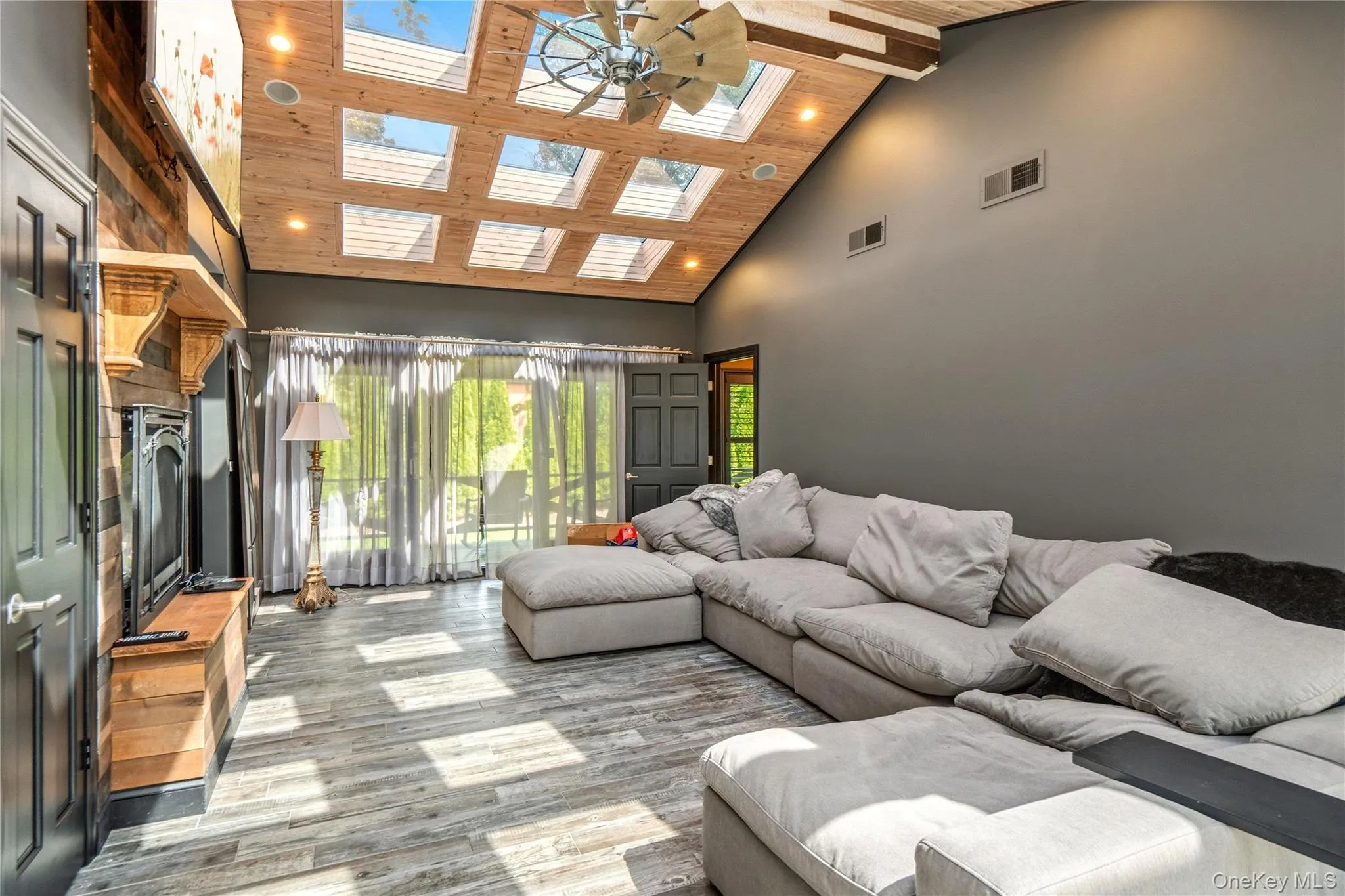 21 Princess, Islip, NY, 3 Bedrooms Bedrooms, 8 Rooms Rooms,3 BathroomsBathrooms,Residential,For Rent,Princess,0,1024343 21 Princess, Islip, NY, 3 Bedrooms Bedrooms, 8 Rooms Rooms,3 BathroomsBathrooms,Residential,For Rent,Princess,0,1024343