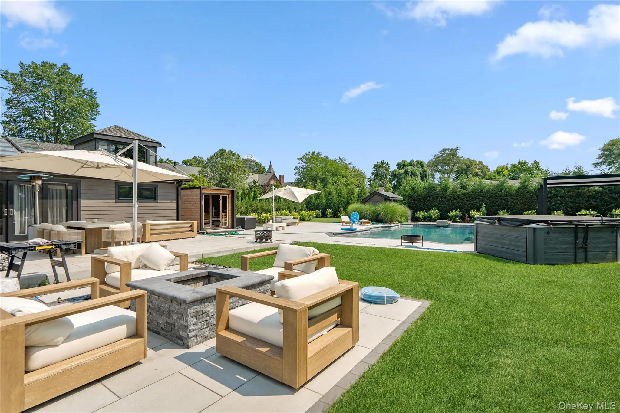 21 Princess, Islip, NY, 3 Bedrooms Bedrooms, 8 Rooms Rooms,3 BathroomsBathrooms,Residential,For Rent,Princess,0,1024343 21 Princess, Islip, NY, 3 Bedrooms Bedrooms, 8 Rooms Rooms,3 BathroomsBathrooms,Residential,For Rent,Princess,0,1024343
