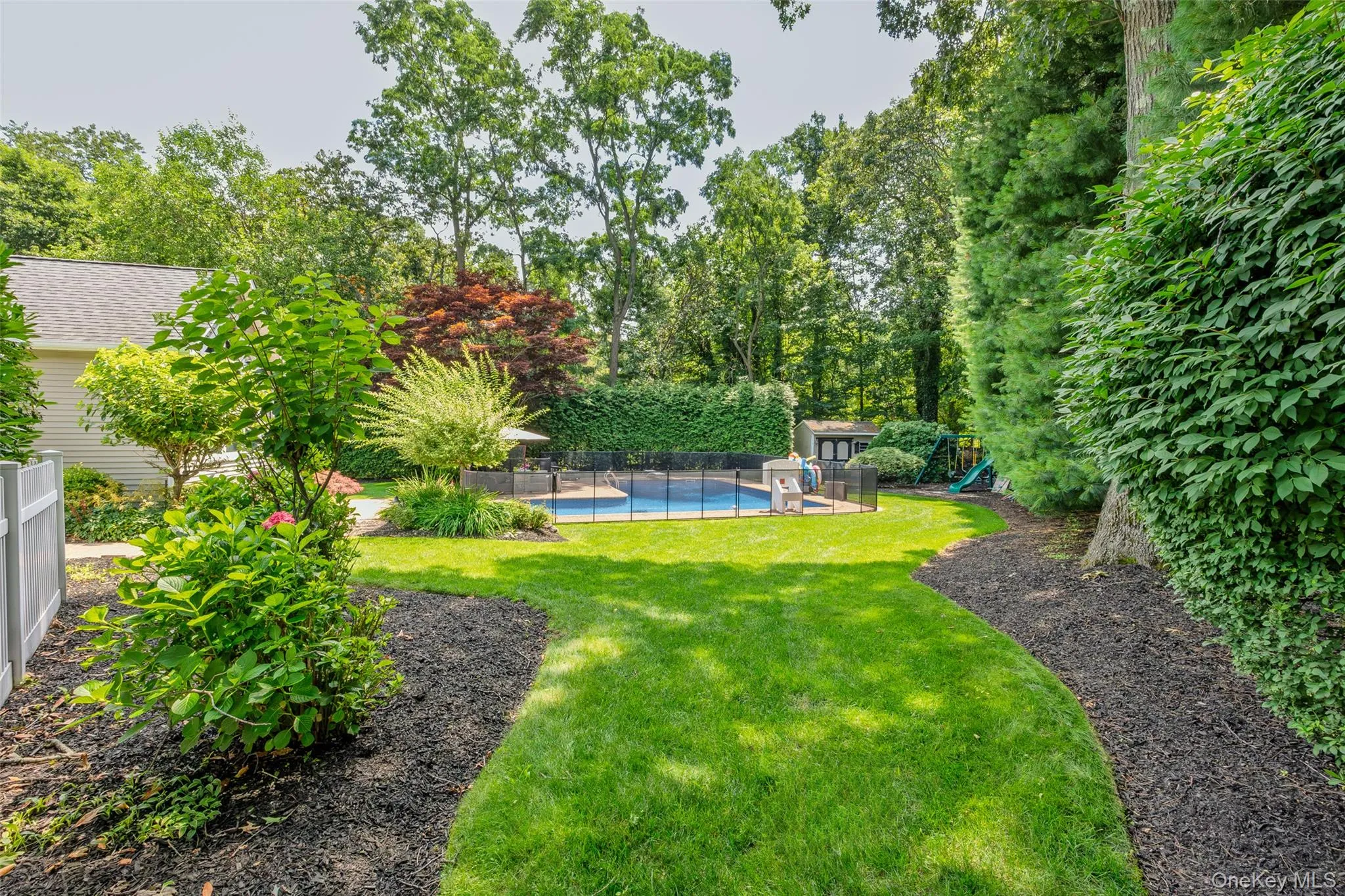 8 Quaker Hill Road, Brookhaven, NY, 5 Bedrooms Bedrooms, 9 Rooms Rooms,4 BathroomsBathrooms,Residential,For Rent,Quaker Hill,0,1024345 8 Quaker Hill Road, Brookhaven, NY, 5 Bedrooms Bedrooms, 9 Rooms Rooms,4 BathroomsBathrooms,Residential,For Rent,Quaker Hill,0,1024345
