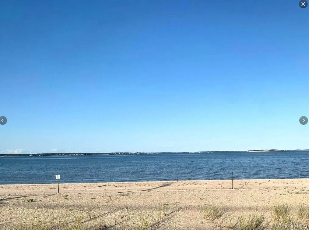 8275 Skunk Lane, Southold, NY, 4 Bedrooms Bedrooms, 10 Rooms Rooms,3 BathroomsBathrooms,Residential,For Rent,Skunk,0,1024349 8275 Skunk Lane, Southold, NY, 4 Bedrooms Bedrooms, 10 Rooms Rooms,3 BathroomsBathrooms,Residential,For Rent,Skunk,0,1024349