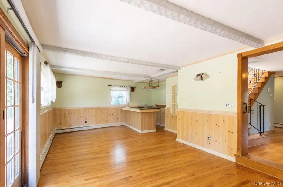 8275 Skunk Lane, Southold, NY, 4 Bedrooms Bedrooms, 10 Rooms Rooms,3 BathroomsBathrooms,Residential,For Rent,Skunk,0,1024349 8275 Skunk Lane, Southold, NY, 4 Bedrooms Bedrooms, 10 Rooms Rooms,3 BathroomsBathrooms,Residential,For Rent,Skunk,0,1024349