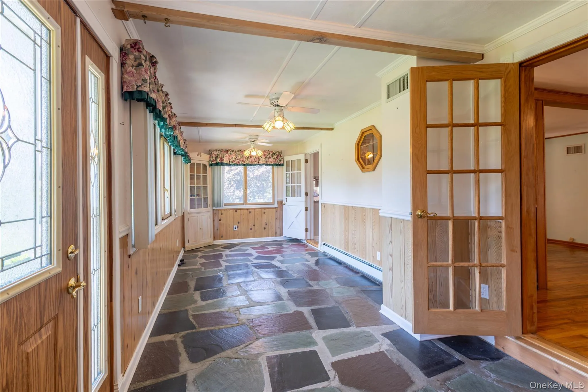 8275 Skunk Lane, Southold, NY, 4 Bedrooms Bedrooms, 10 Rooms Rooms,3 BathroomsBathrooms,Residential,For Rent,Skunk,0,1024349 8275 Skunk Lane, Southold, NY, 4 Bedrooms Bedrooms, 10 Rooms Rooms,3 BathroomsBathrooms,Residential,For Rent,Skunk,0,1024349
