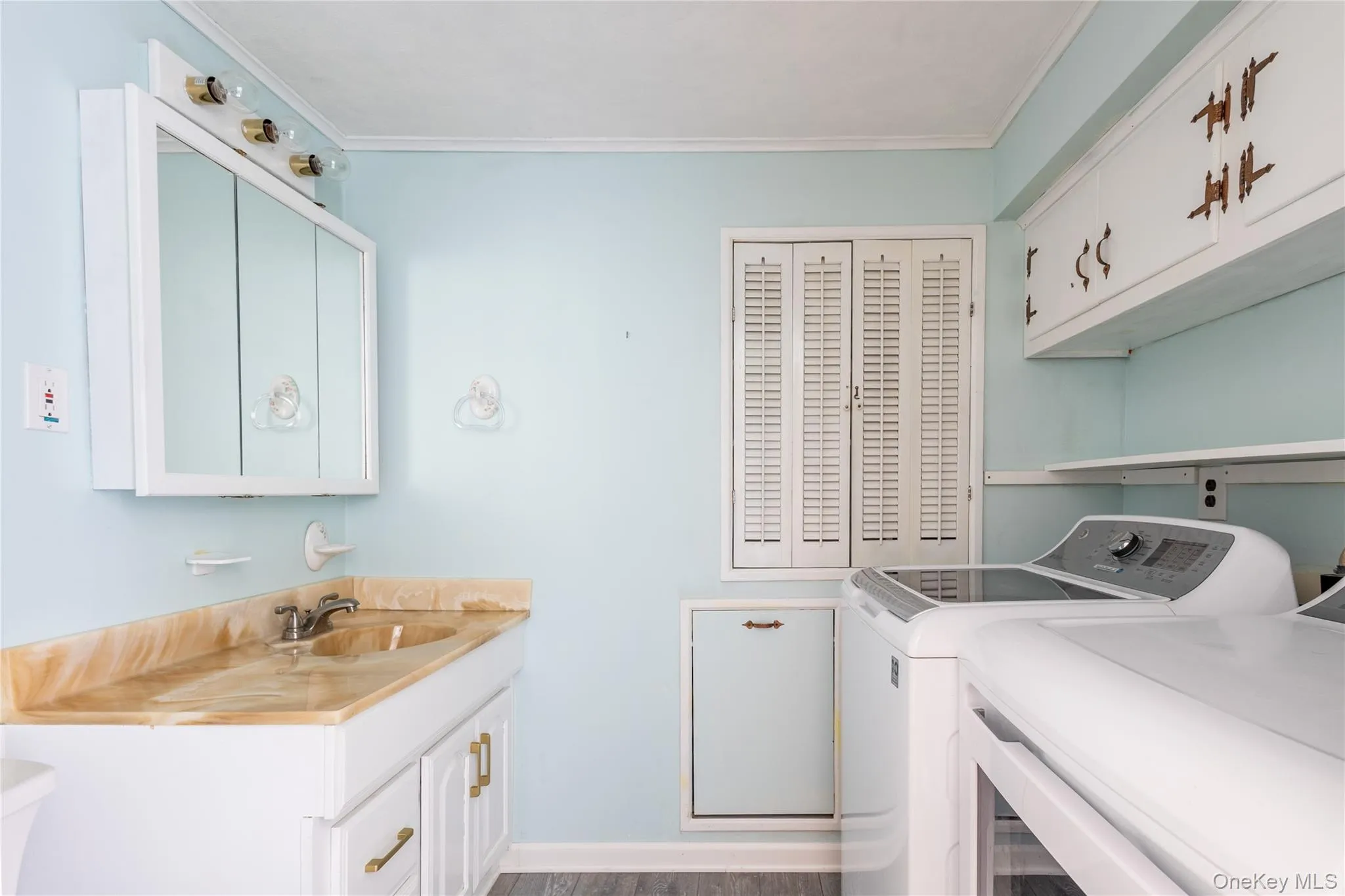8275 Skunk Lane, Southold, NY, 4 Bedrooms Bedrooms, 10 Rooms Rooms,3 BathroomsBathrooms,Residential,For Rent,Skunk,0,1024349 8275 Skunk Lane, Southold, NY, 4 Bedrooms Bedrooms, 10 Rooms Rooms,3 BathroomsBathrooms,Residential,For Rent,Skunk,0,1024349
