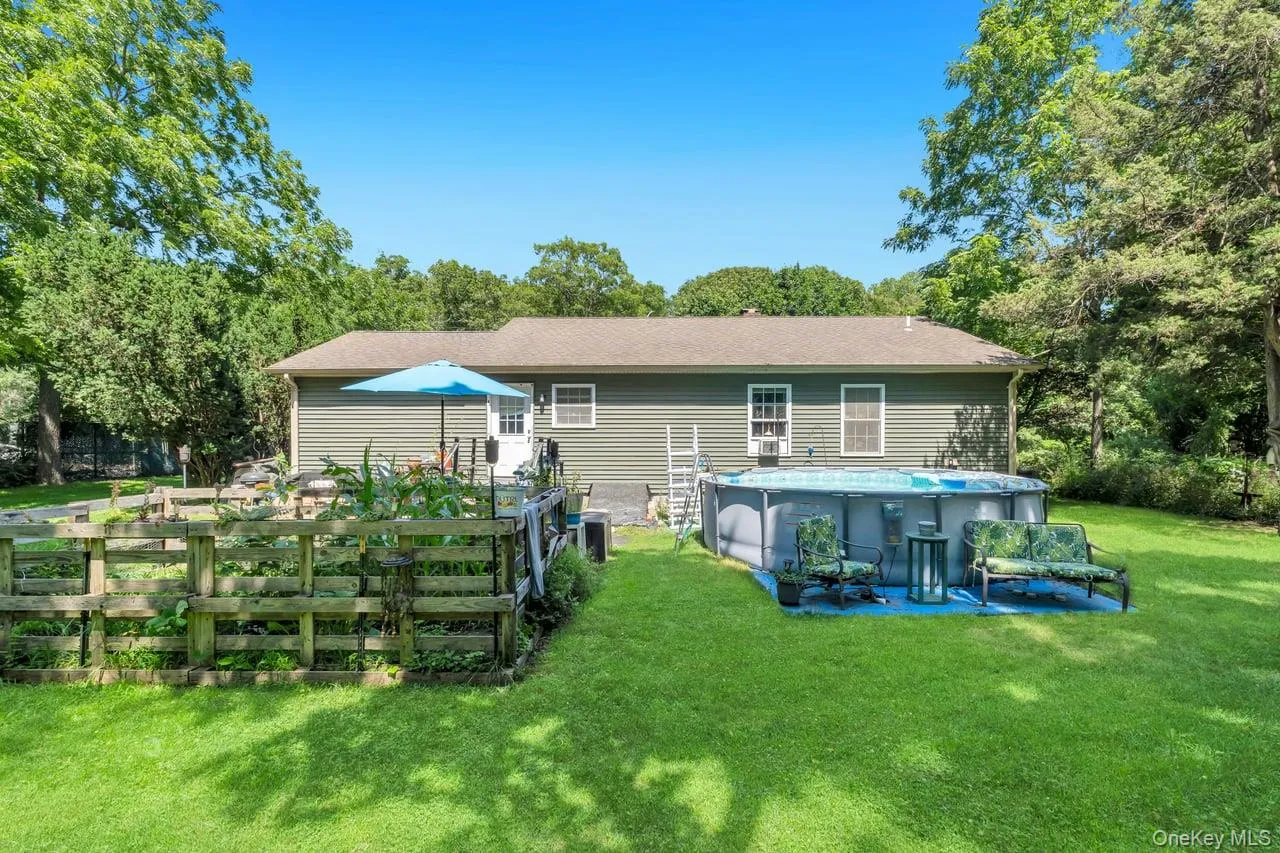 430 Yaphank Middle Island Road, Brookhaven, NY, 3 Bedrooms Bedrooms, 6 Rooms Rooms,2 BathroomsBathrooms,Residential,For Rent,Yaphank Middle Island,0,1024352 430 Yaphank Middle Island Road, Brookhaven, NY, 3 Bedrooms Bedrooms, 6 Rooms Rooms,2 BathroomsBathrooms,Residential,For Rent,Yaphank Middle Island,0,1024352