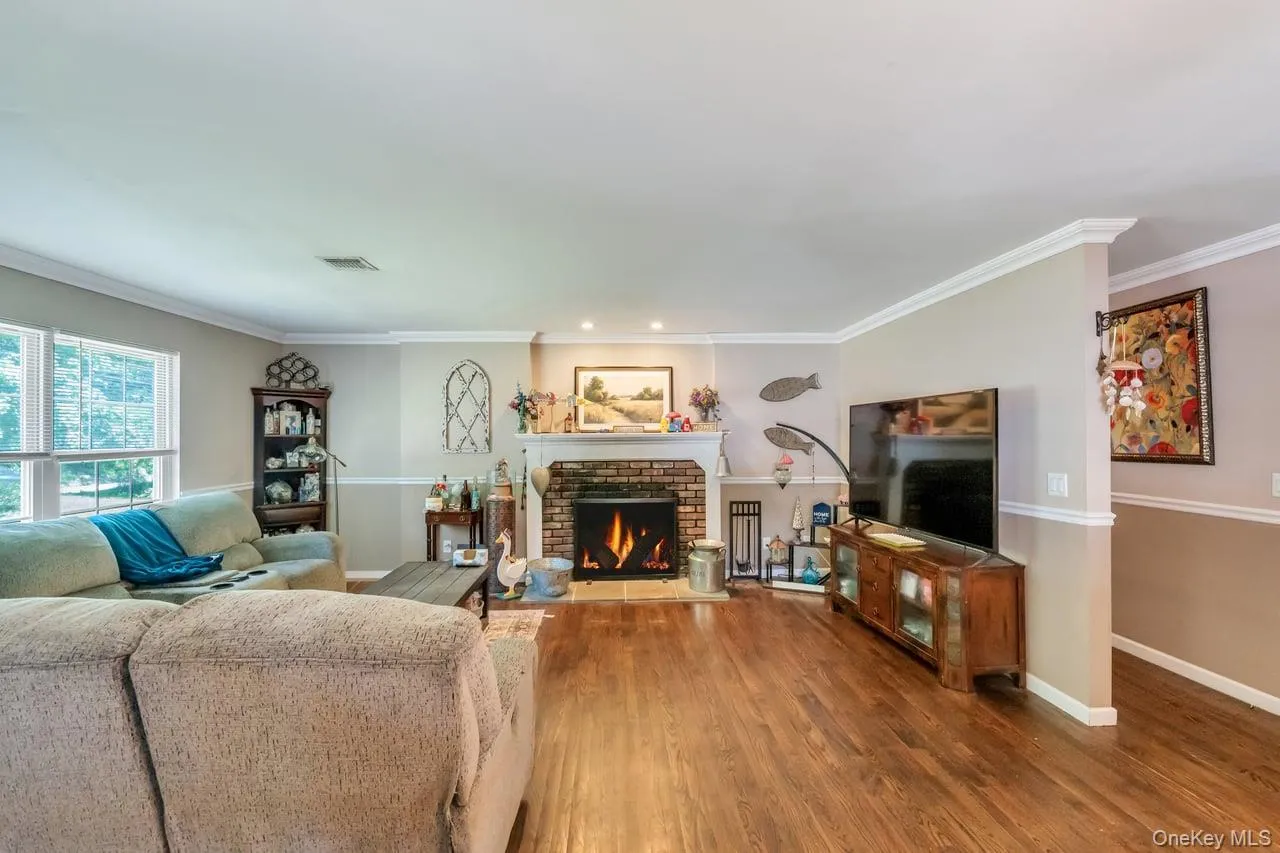 430 Yaphank Middle Island Road, Brookhaven, NY, 3 Bedrooms Bedrooms, 6 Rooms Rooms,2 BathroomsBathrooms,Residential,For Rent,Yaphank Middle Island,0,1024352 430 Yaphank Middle Island Road, Brookhaven, NY, 3 Bedrooms Bedrooms, 6 Rooms Rooms,2 BathroomsBathrooms,Residential,For Rent,Yaphank Middle Island,0,1024352