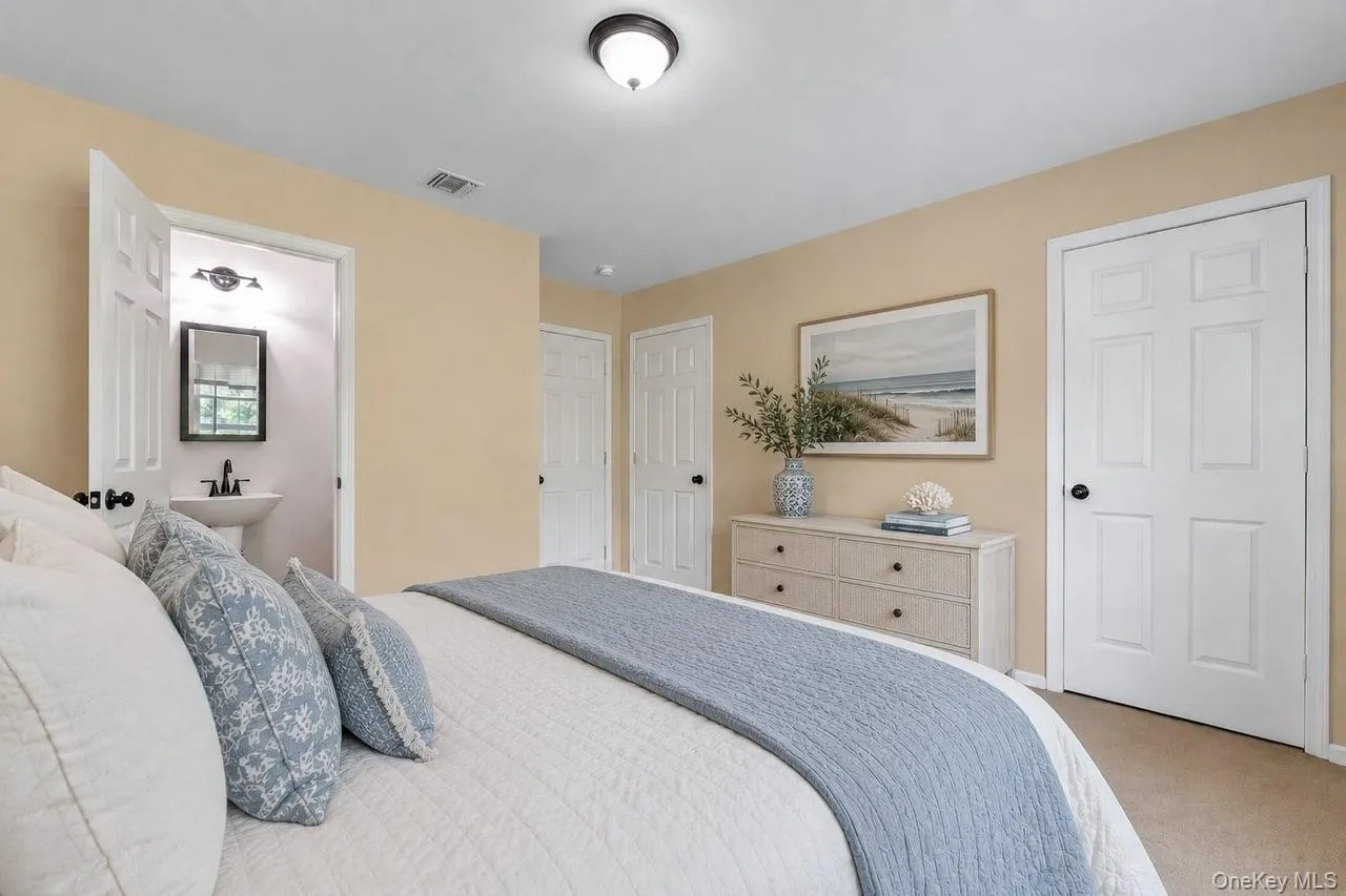 430 Yaphank Middle Island Road, Brookhaven, NY, 3 Bedrooms Bedrooms, 6 Rooms Rooms,2 BathroomsBathrooms,Residential,For Rent,Yaphank Middle Island,0,1024352 430 Yaphank Middle Island Road, Brookhaven, NY, 3 Bedrooms Bedrooms, 6 Rooms Rooms,2 BathroomsBathrooms,Residential,For Rent,Yaphank Middle Island,0,1024352