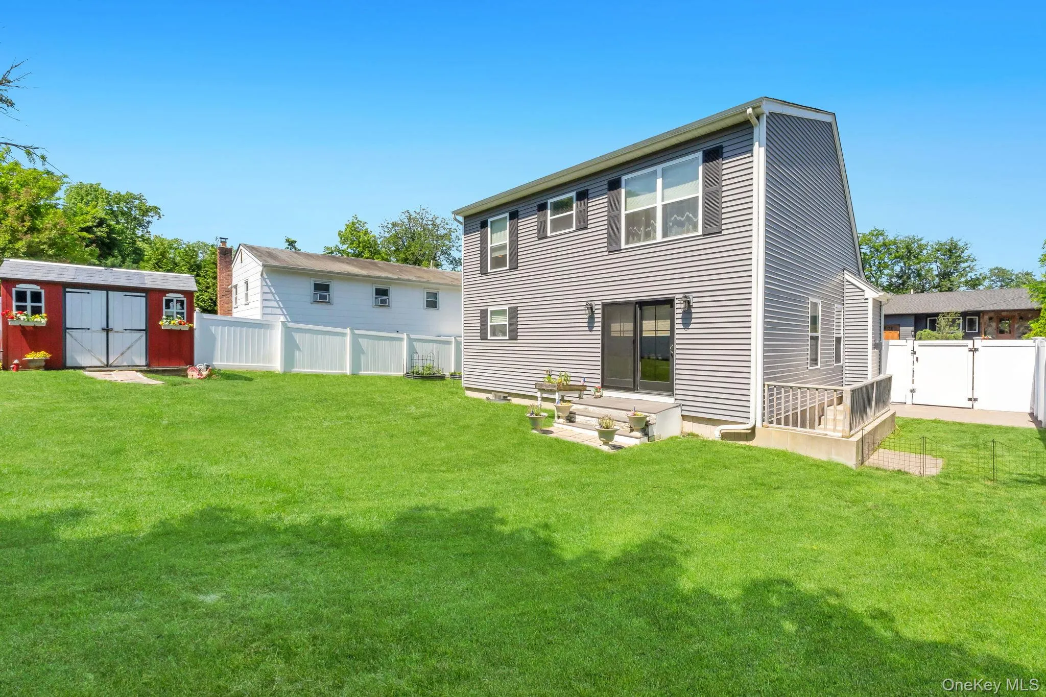17 Walnut Road, Smithtown, NY, 3 Bedrooms Bedrooms, 6 Rooms Rooms,2 BathroomsBathrooms,Residential,For Rent,Walnut,0,1024354 17 Walnut Road, Smithtown, NY, 3 Bedrooms Bedrooms, 6 Rooms Rooms,2 BathroomsBathrooms,Residential,For Rent,Walnut,0,1024354