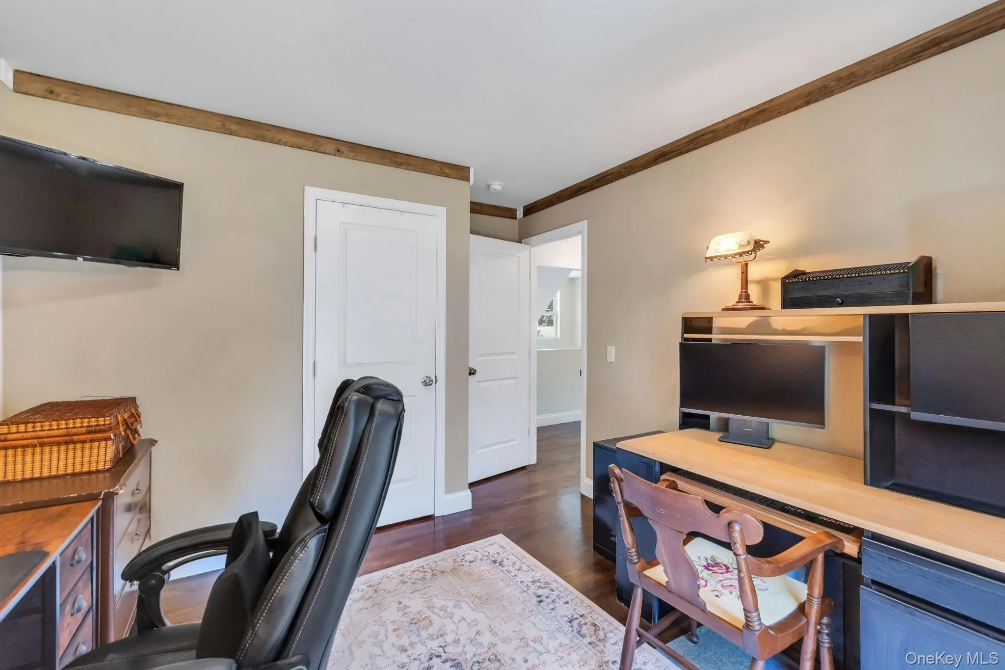 17 Walnut Road, Smithtown, NY, 3 Bedrooms Bedrooms, 6 Rooms Rooms,2 BathroomsBathrooms,Residential,For Rent,Walnut,0,1024354 17 Walnut Road, Smithtown, NY, 3 Bedrooms Bedrooms, 6 Rooms Rooms,2 BathroomsBathrooms,Residential,For Rent,Walnut,0,1024354