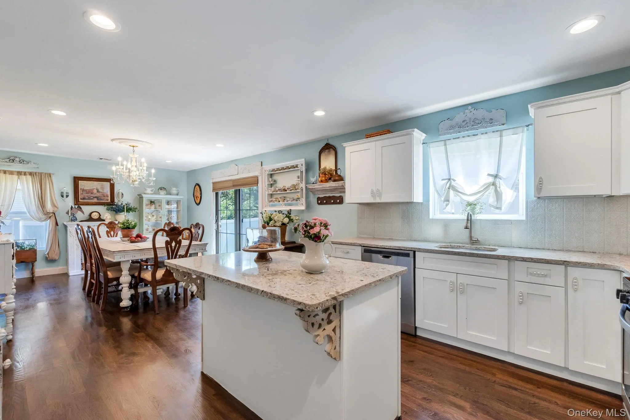 17 Walnut Road, Smithtown, NY, 3 Bedrooms Bedrooms, 6 Rooms Rooms,2 BathroomsBathrooms,Residential,For Rent,Walnut,0,1024354 17 Walnut Road, Smithtown, NY, 3 Bedrooms Bedrooms, 6 Rooms Rooms,2 BathroomsBathrooms,Residential,For Rent,Walnut,0,1024354