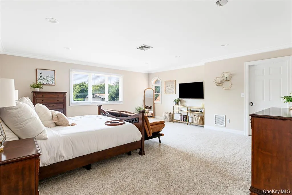 15 Teal Crescent, Islip, NY, 5 Bedrooms Bedrooms, 13 Rooms Rooms,4 BathroomsBathrooms,Residential,For Rent,Teal,0,1024362 15 Teal Crescent, Islip, NY, 5 Bedrooms Bedrooms, 13 Rooms Rooms,4 BathroomsBathrooms,Residential,For Rent,Teal,0,1024362