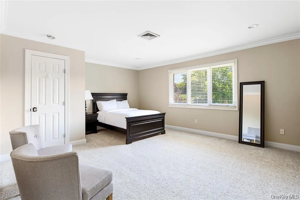 15 Teal Crescent, Islip, NY, 5 Bedrooms Bedrooms, 13 Rooms Rooms,4 BathroomsBathrooms,Residential,For Rent,Teal,0,1024362 15 Teal Crescent, Islip, NY, 5 Bedrooms Bedrooms, 13 Rooms Rooms,4 BathroomsBathrooms,Residential,For Rent,Teal,0,1024362