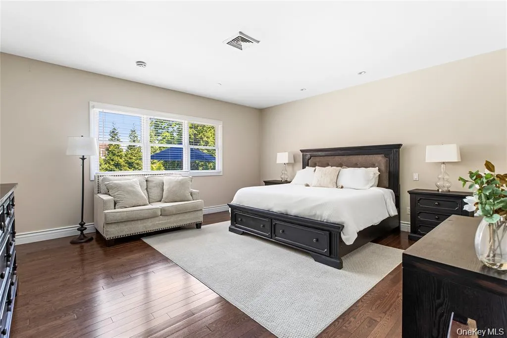15 Teal Crescent, Islip, NY, 5 Bedrooms Bedrooms, 13 Rooms Rooms,4 BathroomsBathrooms,Residential,For Rent,Teal,0,1024362 15 Teal Crescent, Islip, NY, 5 Bedrooms Bedrooms, 13 Rooms Rooms,4 BathroomsBathrooms,Residential,For Rent,Teal,0,1024362