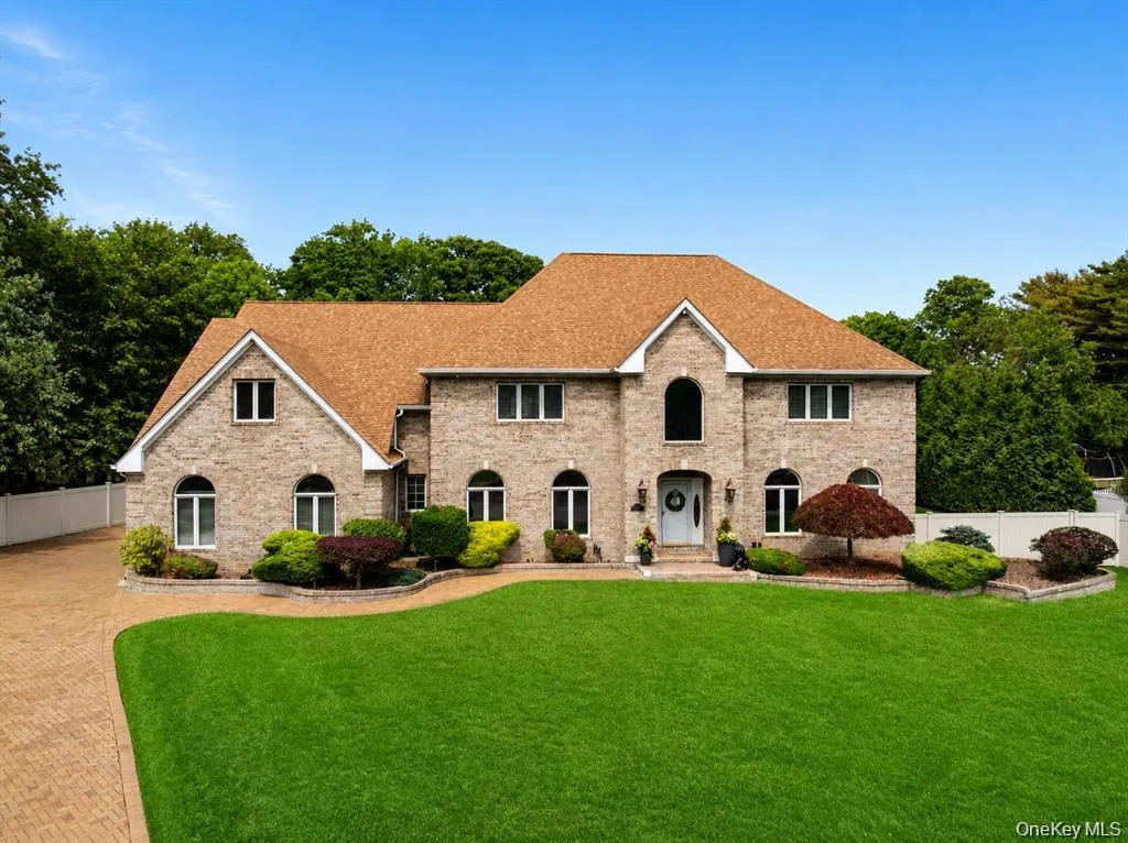 15 Teal Crescent, Islip, NY, 5 Bedrooms Bedrooms, 13 Rooms Rooms,4 BathroomsBathrooms,Residential,For Rent,Teal,0,1024362 15 Teal Crescent, Islip, NY, 5 Bedrooms Bedrooms, 13 Rooms Rooms,4 BathroomsBathrooms,Residential,For Rent,Teal,0,1024362