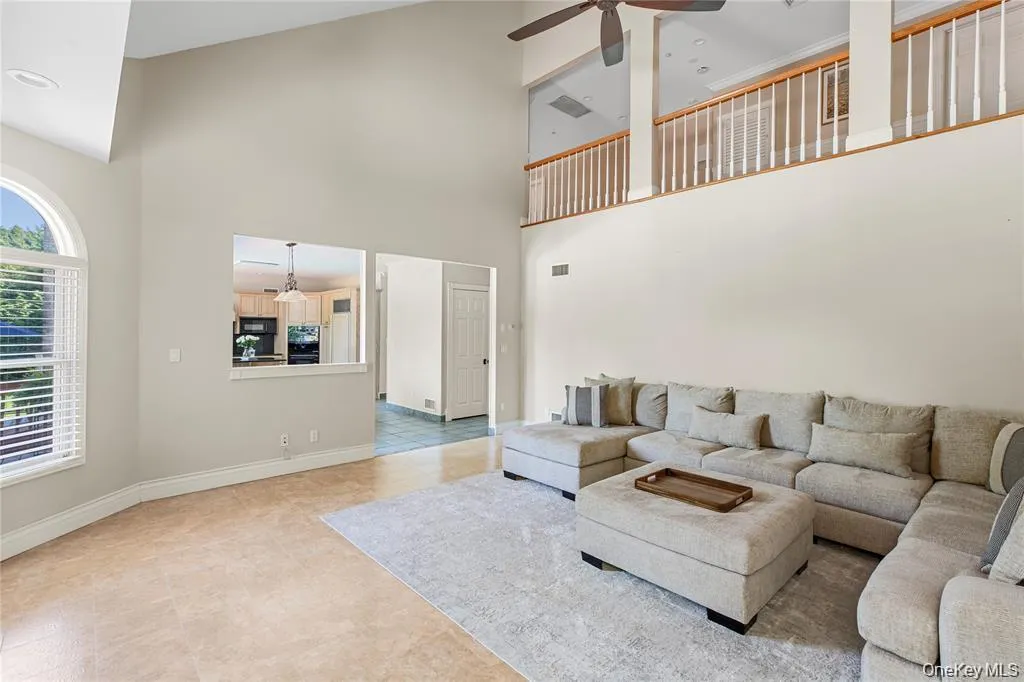 15 Teal Crescent, Islip, NY, 5 Bedrooms Bedrooms, 13 Rooms Rooms,4 BathroomsBathrooms,Residential,For Rent,Teal,0,1024362 15 Teal Crescent, Islip, NY, 5 Bedrooms Bedrooms, 13 Rooms Rooms,4 BathroomsBathrooms,Residential,For Rent,Teal,0,1024362