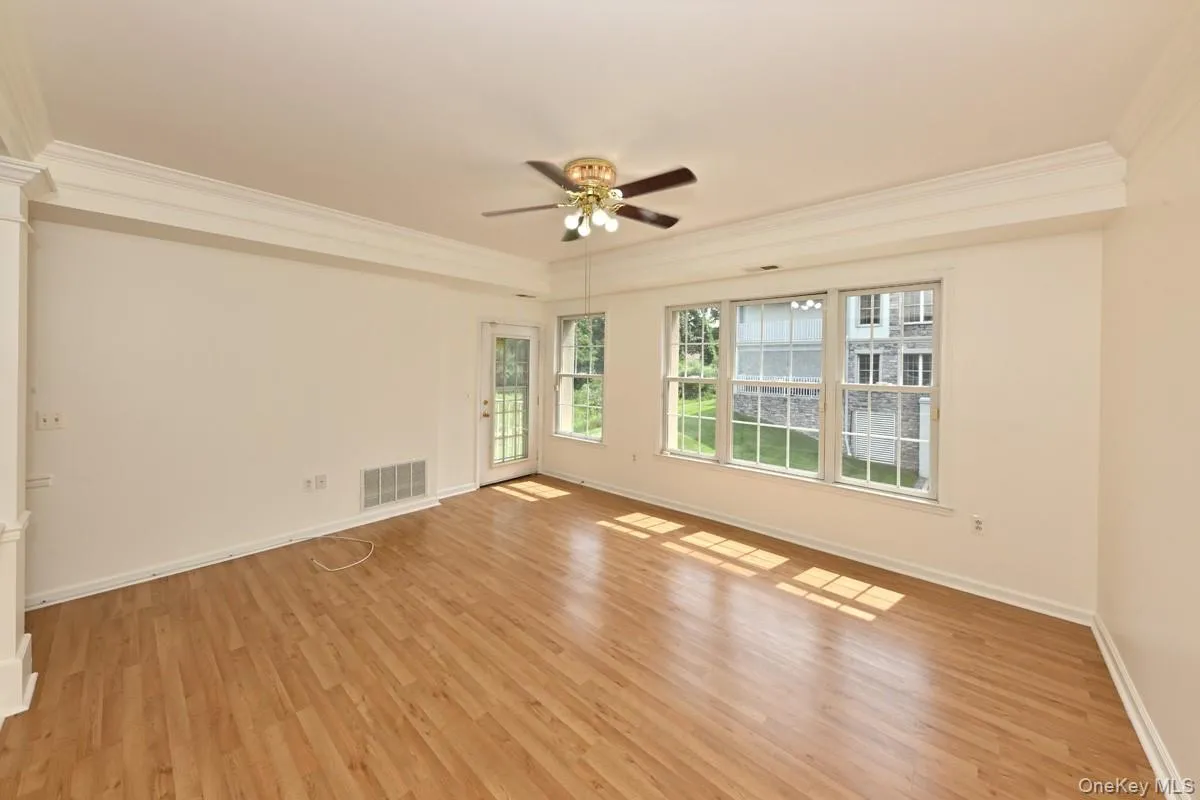 28 De Baun Avenue, Ramapo, NY, 2 Bedrooms Bedrooms, 6 Rooms Rooms,2 BathroomsBathrooms,Residential,For Rent,De Baun,0,1024365 28 De Baun Avenue, Ramapo, NY, 2 Bedrooms Bedrooms, 6 Rooms Rooms,2 BathroomsBathrooms,Residential,For Rent,De Baun,0,1024365