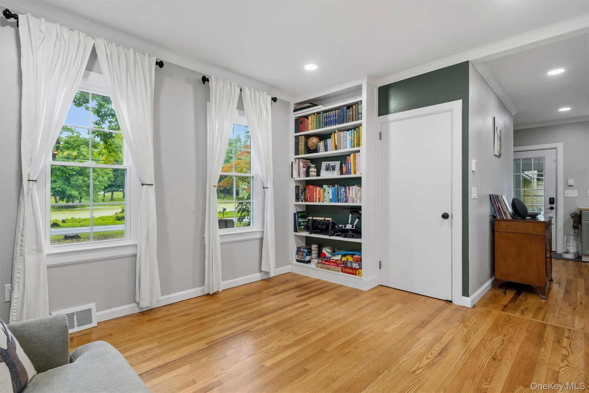 168 Shawangunk Road, Mount Hope, NY, 3 Bedrooms Bedrooms, 8 Rooms Rooms,2 BathroomsBathrooms,Residential,For Rent,Shawangunk,0,1024368 168 Shawangunk Road, Mount Hope, NY, 3 Bedrooms Bedrooms, 8 Rooms Rooms,2 BathroomsBathrooms,Residential,For Rent,Shawangunk,0,1024368