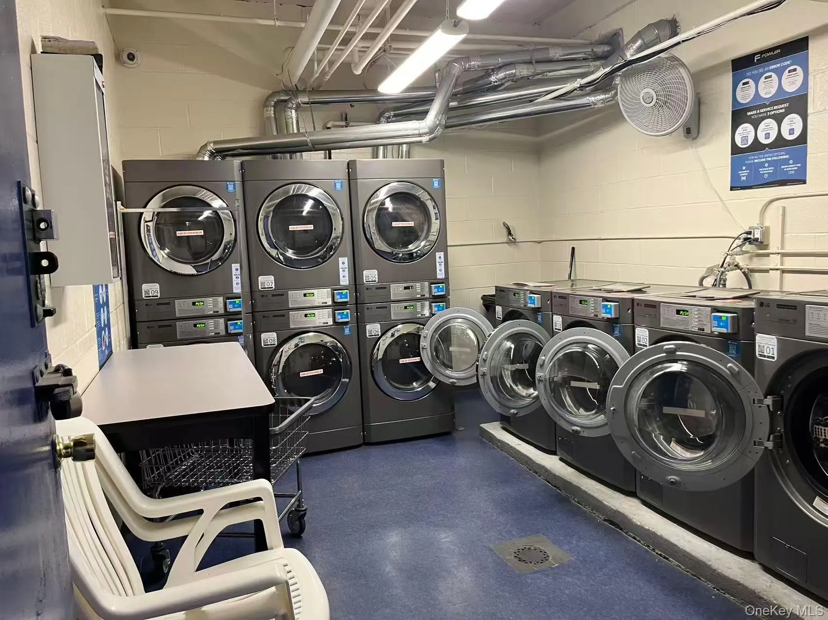 1332 Metropolitan Avenue, New York, NY, 3 Rooms Rooms,1 BathroomBathrooms,Residential,For Rent,Metropolitan,0,1024370 1332 Metropolitan Avenue, New York, NY, 3 Rooms Rooms,1 BathroomBathrooms,Residential,For Rent,Metropolitan,0,1024370
