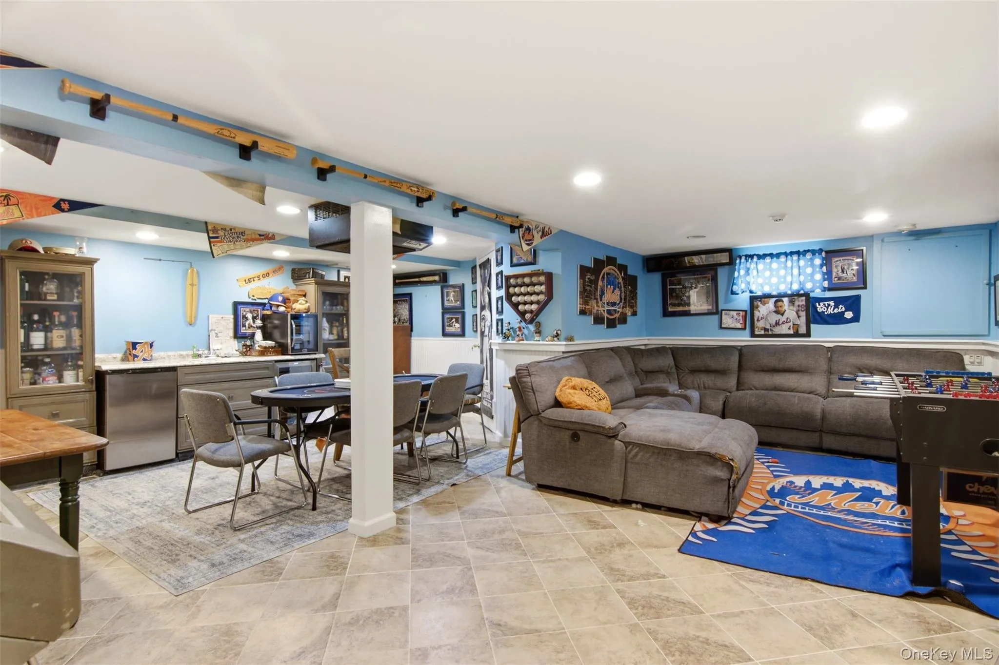 1 Geoffrey Avenue, Oyster Bay, NY, 6 Bedrooms Bedrooms, 12 Rooms Rooms,3 BathroomsBathrooms,Residential,For Rent,Geoffrey,0,1024371 1 Geoffrey Avenue, Oyster Bay, NY, 6 Bedrooms Bedrooms, 12 Rooms Rooms,3 BathroomsBathrooms,Residential,For Rent,Geoffrey,0,1024371