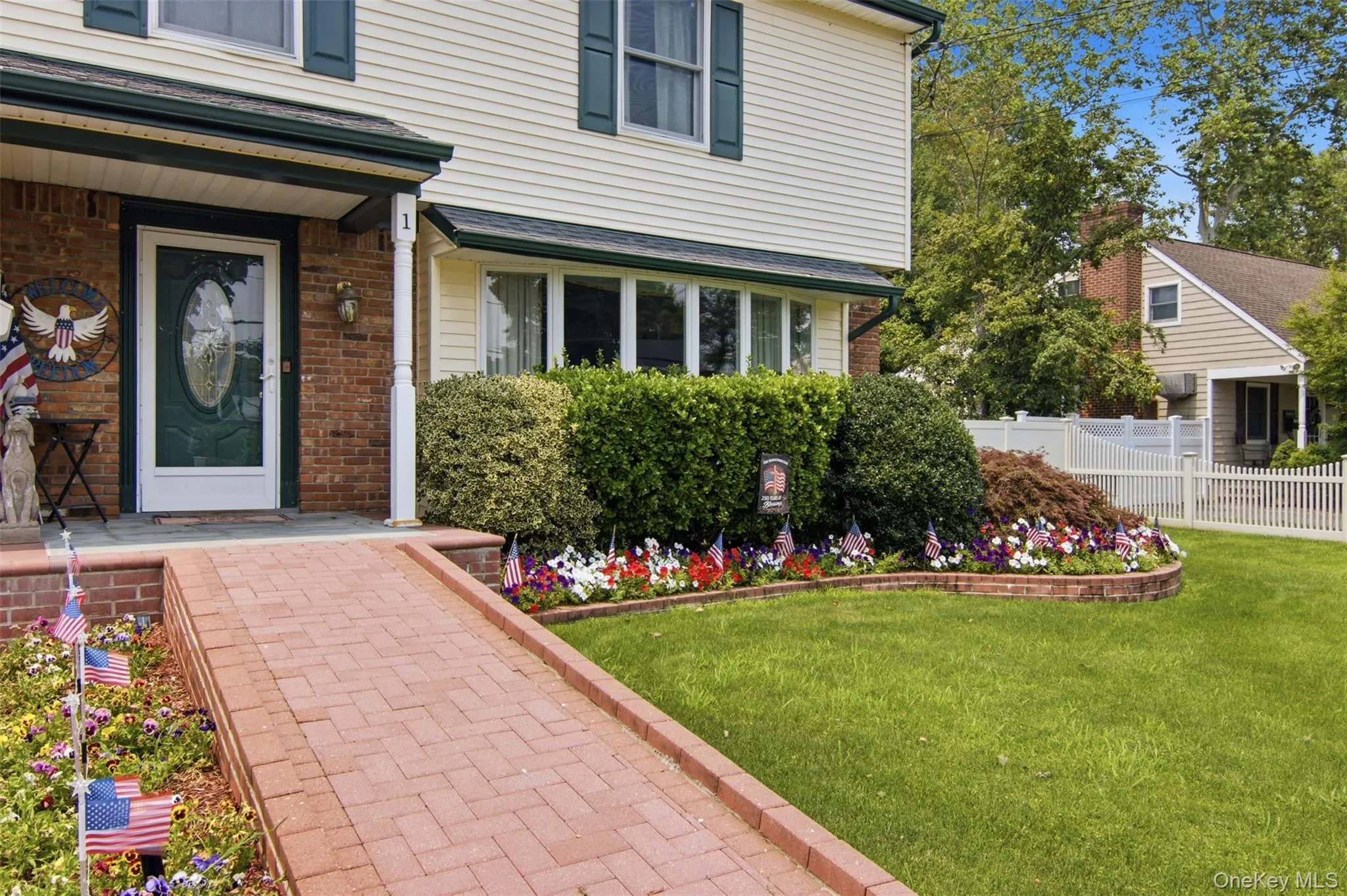 1 Geoffrey Avenue, Oyster Bay, NY, 6 Bedrooms Bedrooms, 12 Rooms Rooms,3 BathroomsBathrooms,Residential,For Rent,Geoffrey,0,1024371 1 Geoffrey Avenue, Oyster Bay, NY, 6 Bedrooms Bedrooms, 12 Rooms Rooms,3 BathroomsBathrooms,Residential,For Rent,Geoffrey,0,1024371