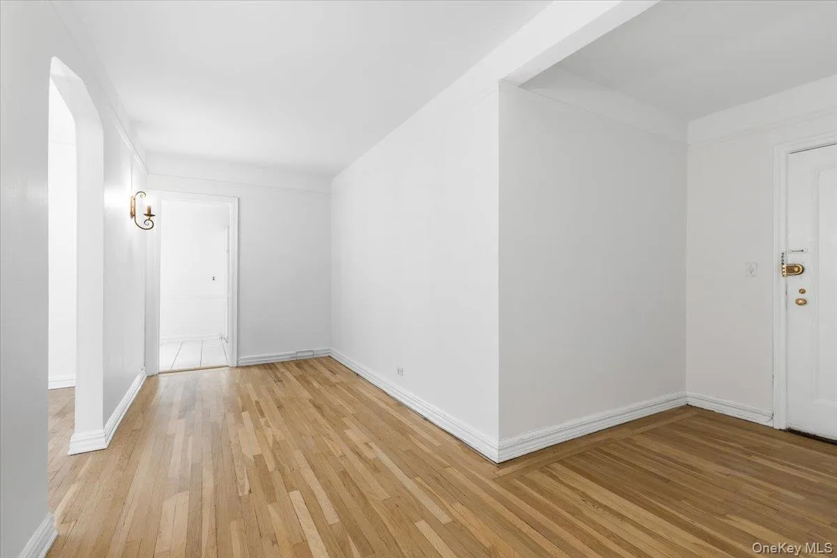 Entry foyer is a large, flexible space. Could be used as a dining area or home office Entry foyer is a large, flexible space. Could be used as a dining area or home office