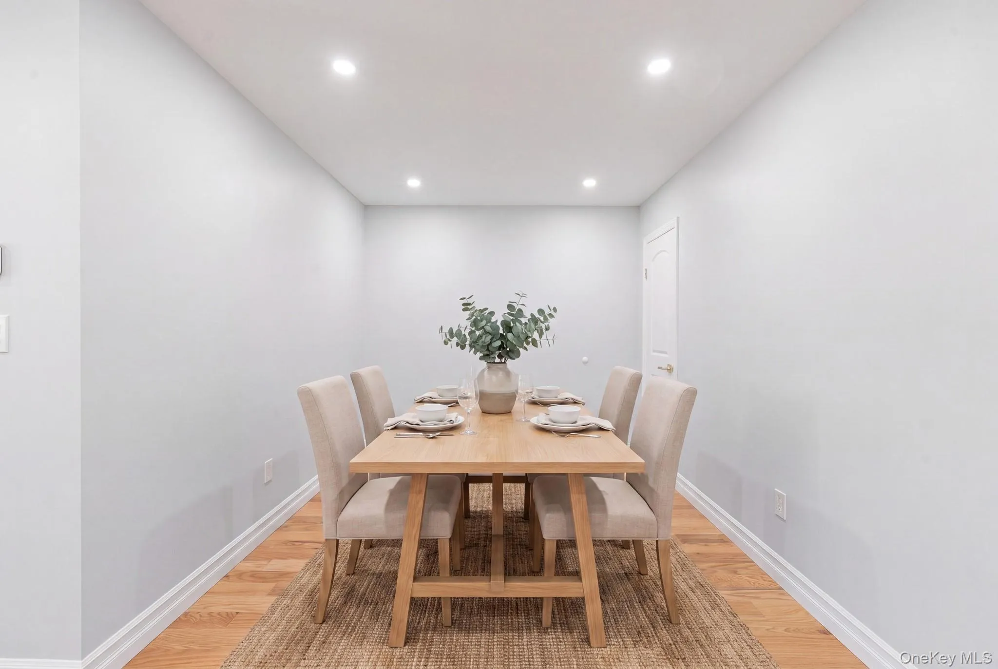 24 55th Street, New York, NY, 4 Bedrooms Bedrooms, 12 Rooms Rooms,2 BathroomsBathrooms,Residential,For Rent,55th,0,1024382 24 55th Street, New York, NY, 4 Bedrooms Bedrooms, 12 Rooms Rooms,2 BathroomsBathrooms,Residential,For Rent,55th,0,1024382