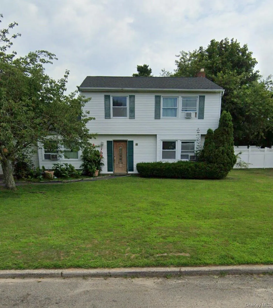 21 Rustic Avenue, Brookhaven, NY, 4 Bedrooms Bedrooms, 8 Rooms Rooms,1 BathroomBathrooms,Residential,For Rent,Rustic,0,1024385 21 Rustic Avenue, Brookhaven, NY, 4 Bedrooms Bedrooms, 8 Rooms Rooms,1 BathroomBathrooms,Residential,For Rent,Rustic,0,1024385