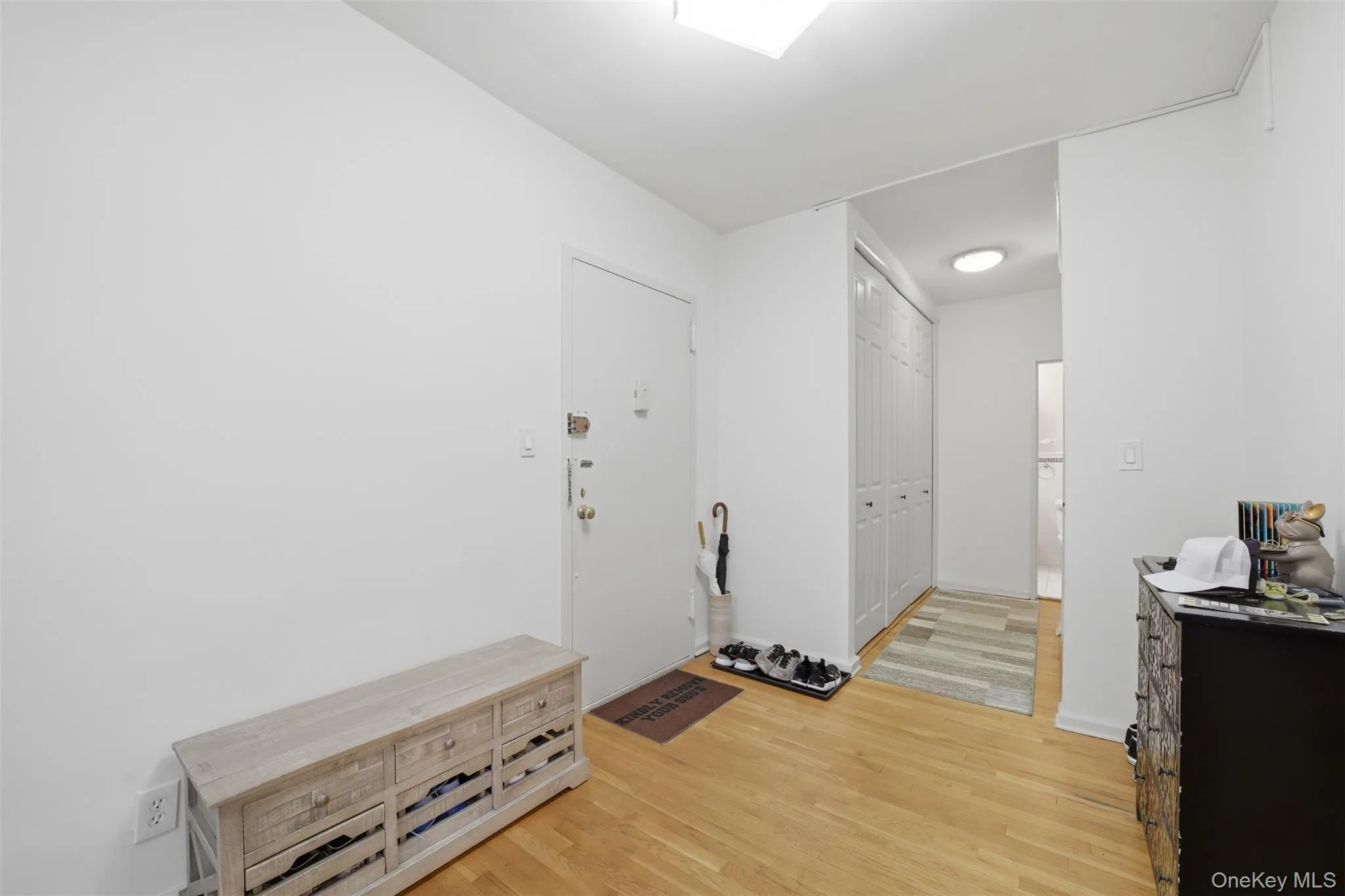 953 Boston Post Road, Mamaroneck, NY, 1 Bedroom Bedrooms, 5 Rooms Rooms,1 BathroomBathrooms,Residential,For Rent,Boston Post,0,1024388 953 Boston Post Road, Mamaroneck, NY, 1 Bedroom Bedrooms, 5 Rooms Rooms,1 BathroomBathrooms,Residential,For Rent,Boston Post,0,1024388