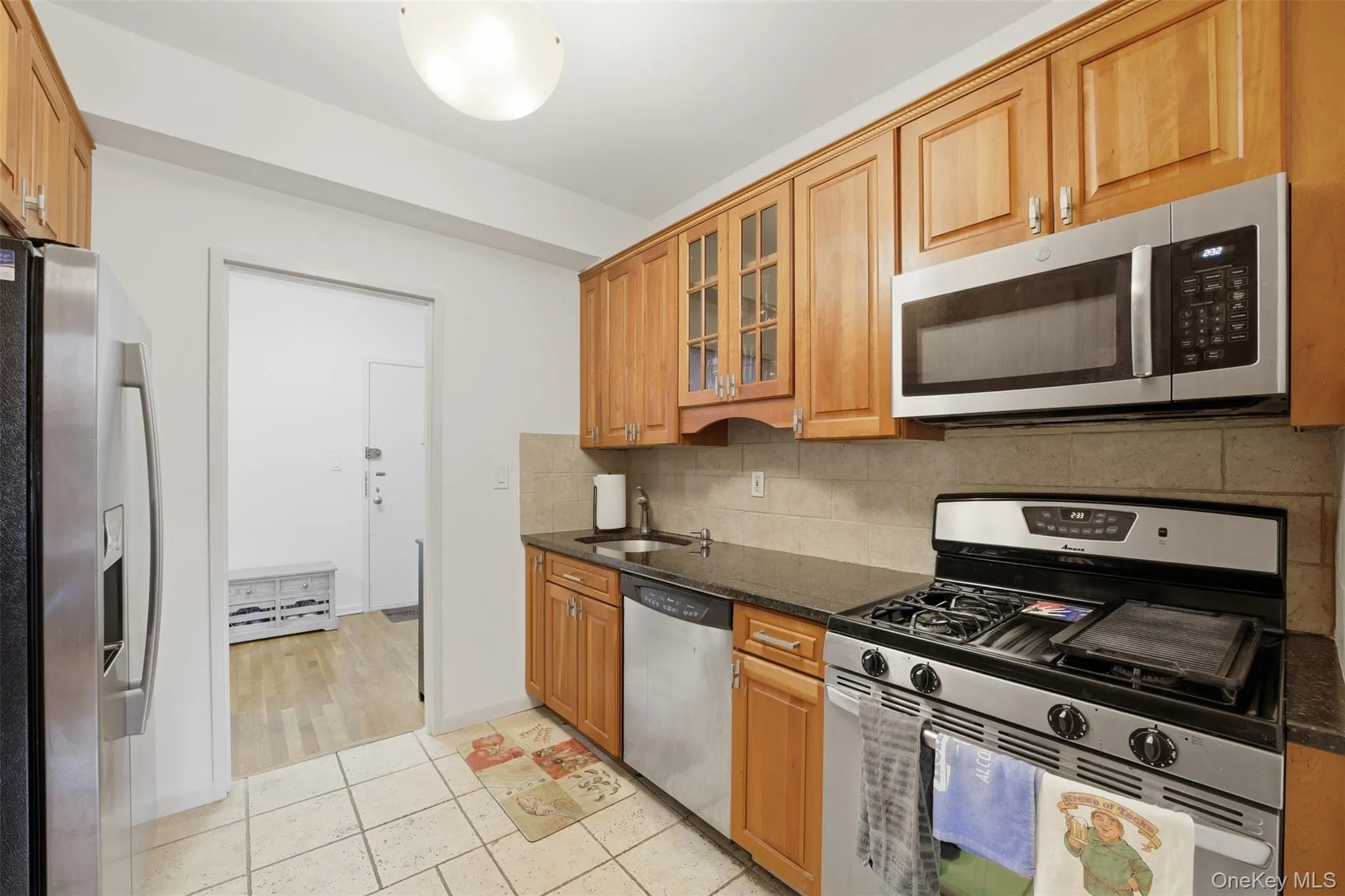 953 Boston Post Road, Mamaroneck, NY, 1 Bedroom Bedrooms, 5 Rooms Rooms,1 BathroomBathrooms,Residential,For Rent,Boston Post,0,1024388 953 Boston Post Road, Mamaroneck, NY, 1 Bedroom Bedrooms, 5 Rooms Rooms,1 BathroomBathrooms,Residential,For Rent,Boston Post,0,1024388