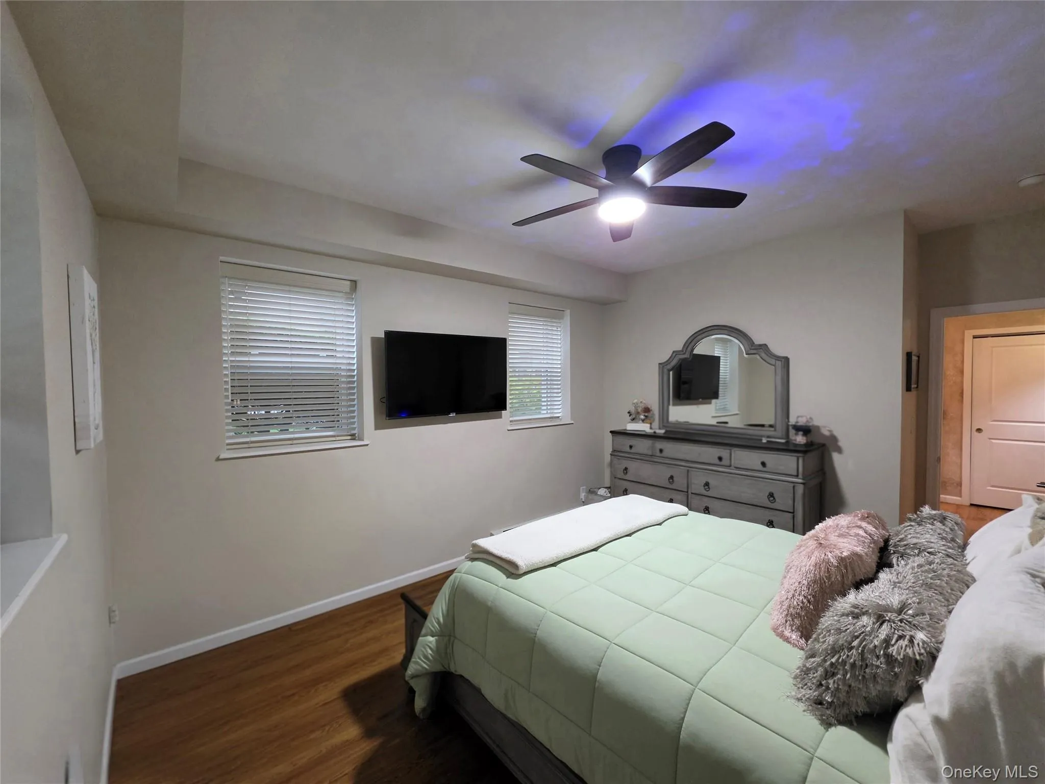 518 Beach 139th Street, New York, NY, 1 Bedroom Bedrooms, 5 Rooms Rooms,1 BathroomBathrooms,Residential,For Rent,Beach 139th,0,1024389 518 Beach 139th Street, New York, NY, 1 Bedroom Bedrooms, 5 Rooms Rooms,1 BathroomBathrooms,Residential,For Rent,Beach 139th,0,1024389