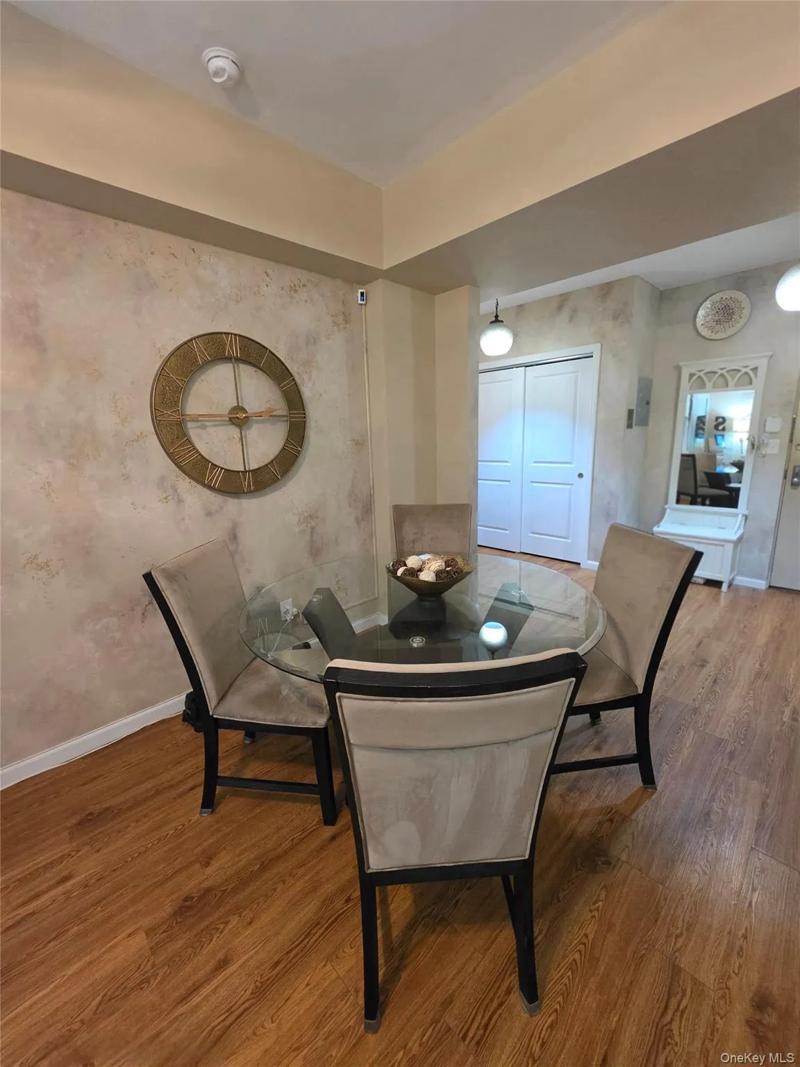518 Beach 139th Street, New York, NY, 1 Bedroom Bedrooms, 5 Rooms Rooms,1 BathroomBathrooms,Residential,For Rent,Beach 139th,0,1024389 518 Beach 139th Street, New York, NY, 1 Bedroom Bedrooms, 5 Rooms Rooms,1 BathroomBathrooms,Residential,For Rent,Beach 139th,0,1024389