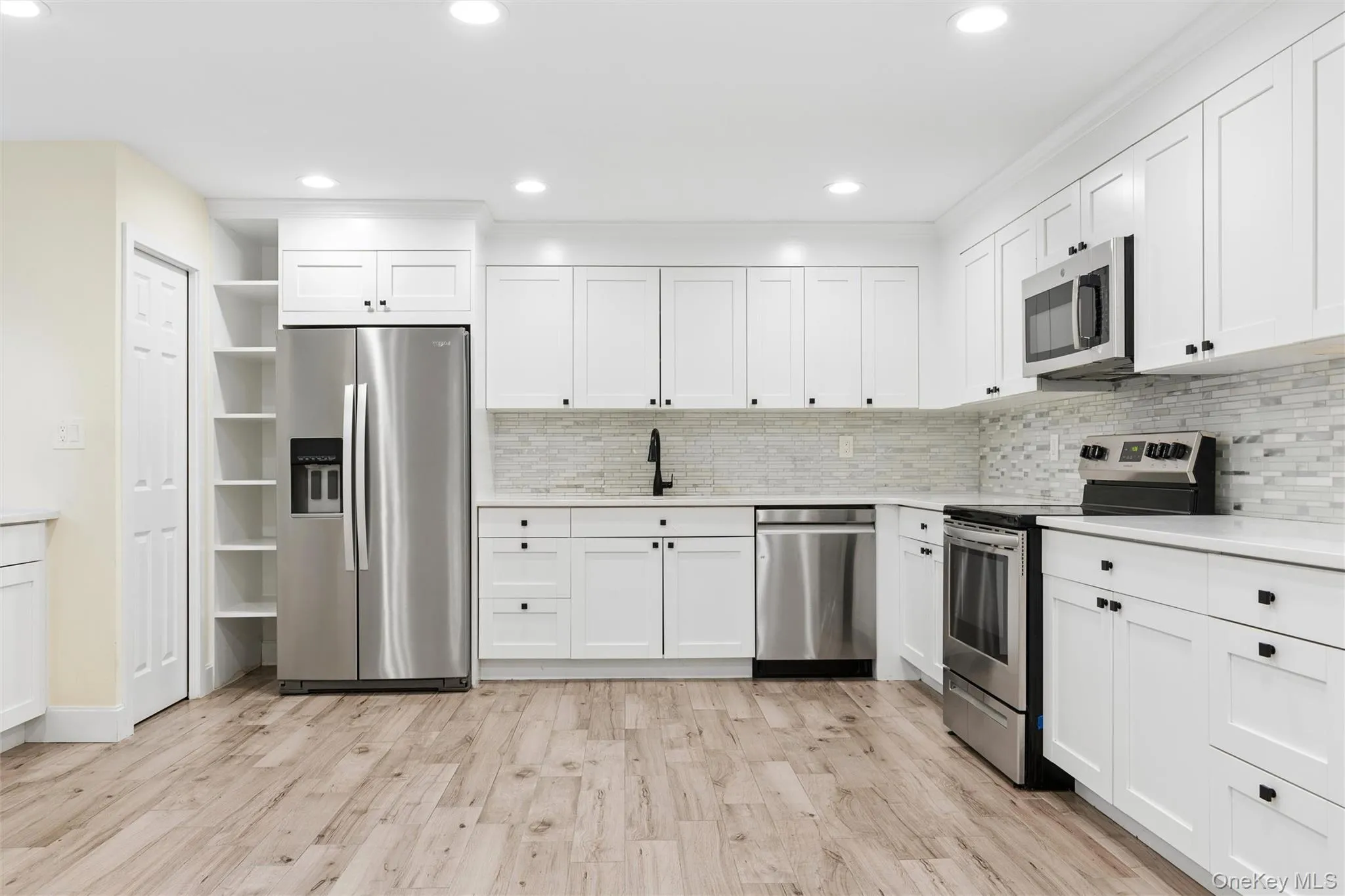 2639 Wading River Road, Brookhaven, NY, 3 Bedrooms Bedrooms, 6 Rooms Rooms,2 BathroomsBathrooms,Residential,For Rent,Wading River,0,1024392 2639 Wading River Road, Brookhaven, NY, 3 Bedrooms Bedrooms, 6 Rooms Rooms,2 BathroomsBathrooms,Residential,For Rent,Wading River,0,1024392