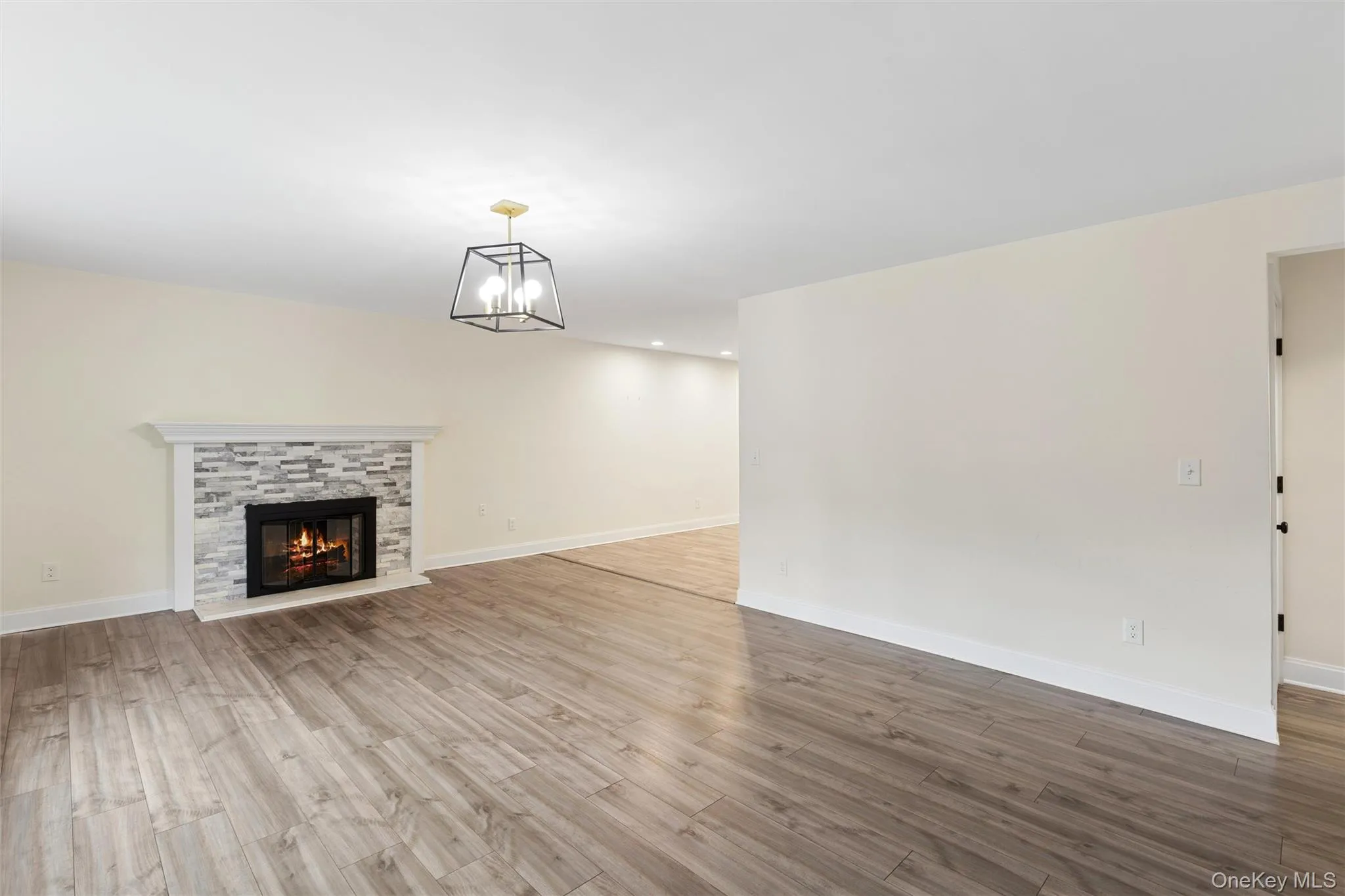 2639 Wading River Road, Brookhaven, NY, 3 Bedrooms Bedrooms, 6 Rooms Rooms,2 BathroomsBathrooms,Residential,For Rent,Wading River,0,1024392 2639 Wading River Road, Brookhaven, NY, 3 Bedrooms Bedrooms, 6 Rooms Rooms,2 BathroomsBathrooms,Residential,For Rent,Wading River,0,1024392