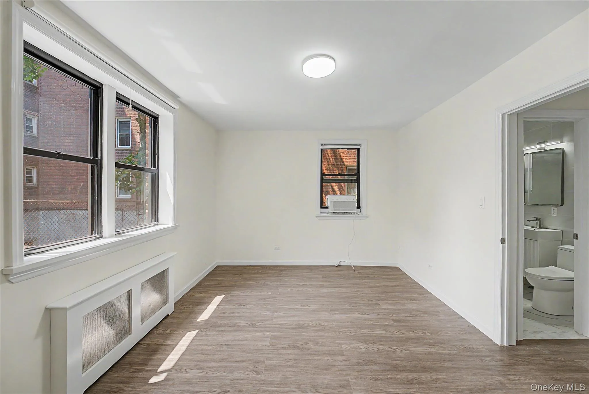 143-36 Barclay Avenue, New York, NY, 1 Bedroom Bedrooms, 3 Rooms Rooms,1 BathroomBathrooms,Residential,For Rent,Barclay,0,1024395 143-36 Barclay Avenue, New York, NY, 1 Bedroom Bedrooms, 3 Rooms Rooms,1 BathroomBathrooms,Residential,For Rent,Barclay,0,1024395