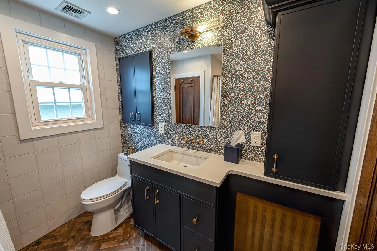6 Troy Place, Hempstead, NY, 3 Bedrooms Bedrooms, 7 Rooms Rooms,1 BathroomBathrooms,Residential,For Rent,Troy,0,1024396 6 Troy Place, Hempstead, NY, 3 Bedrooms Bedrooms, 7 Rooms Rooms,1 BathroomBathrooms,Residential,For Rent,Troy,0,1024396