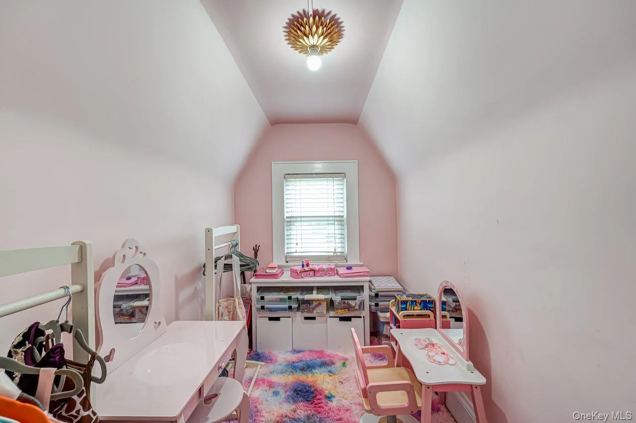 6 Troy Place, Hempstead, NY, 3 Bedrooms Bedrooms, 7 Rooms Rooms,1 BathroomBathrooms,Residential,For Rent,Troy,0,1024396 6 Troy Place, Hempstead, NY, 3 Bedrooms Bedrooms, 7 Rooms Rooms,1 BathroomBathrooms,Residential,For Rent,Troy,0,1024396