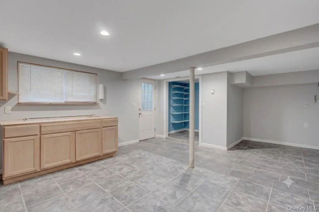 14 Neponsit Road, Brookhaven, NY, 2 Bedrooms Bedrooms, 5 Rooms Rooms,1 BathroomBathrooms,Residential,For Rent,Neponsit,0,1024397 14 Neponsit Road, Brookhaven, NY, 2 Bedrooms Bedrooms, 5 Rooms Rooms,1 BathroomBathrooms,Residential,For Rent,Neponsit,0,1024397