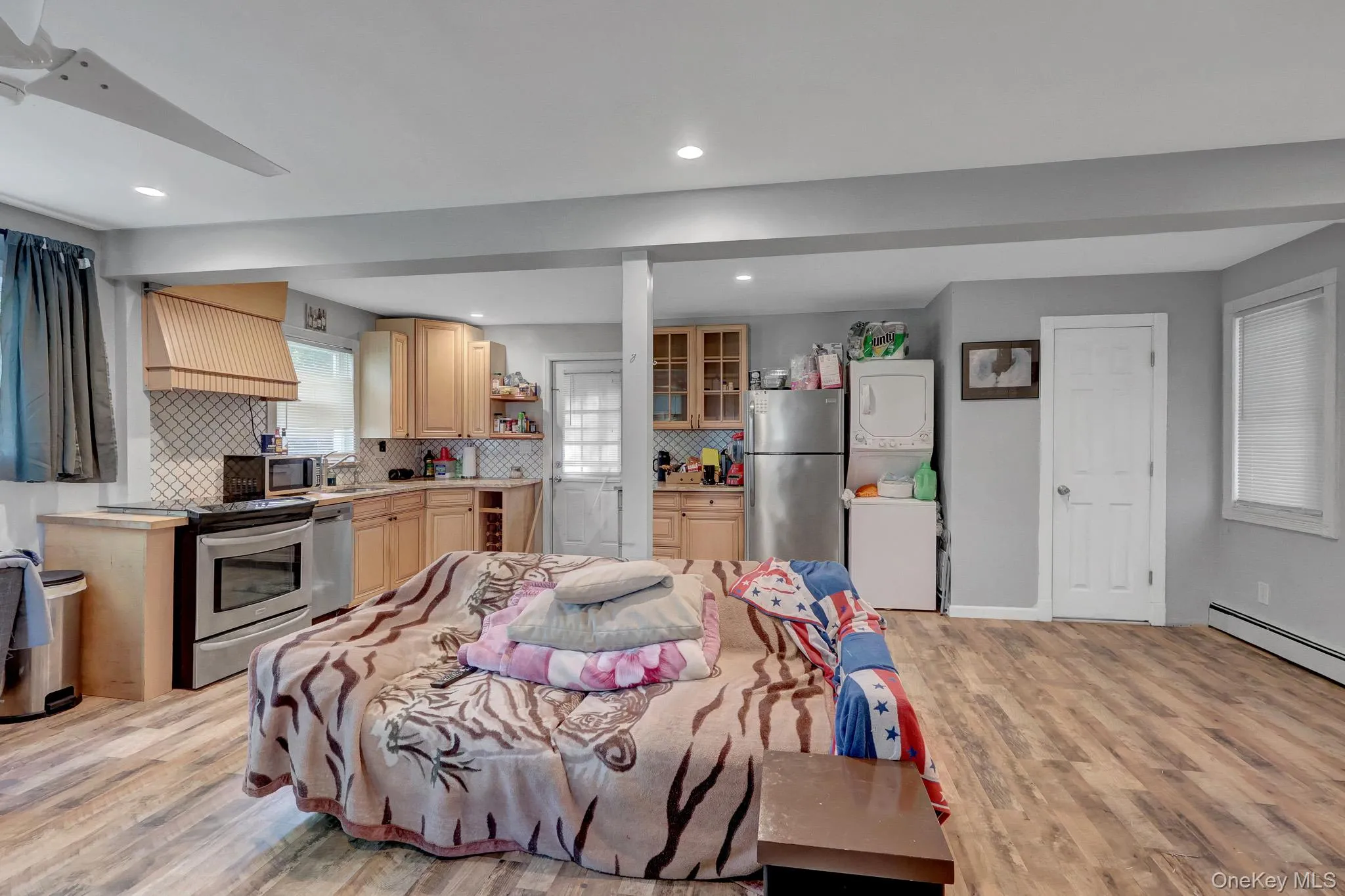 14 Neponsit Road, Brookhaven, NY, 2 Bedrooms Bedrooms, 5 Rooms Rooms,1 BathroomBathrooms,Residential,For Rent,Neponsit,0,1024397 14 Neponsit Road, Brookhaven, NY, 2 Bedrooms Bedrooms, 5 Rooms Rooms,1 BathroomBathrooms,Residential,For Rent,Neponsit,0,1024397